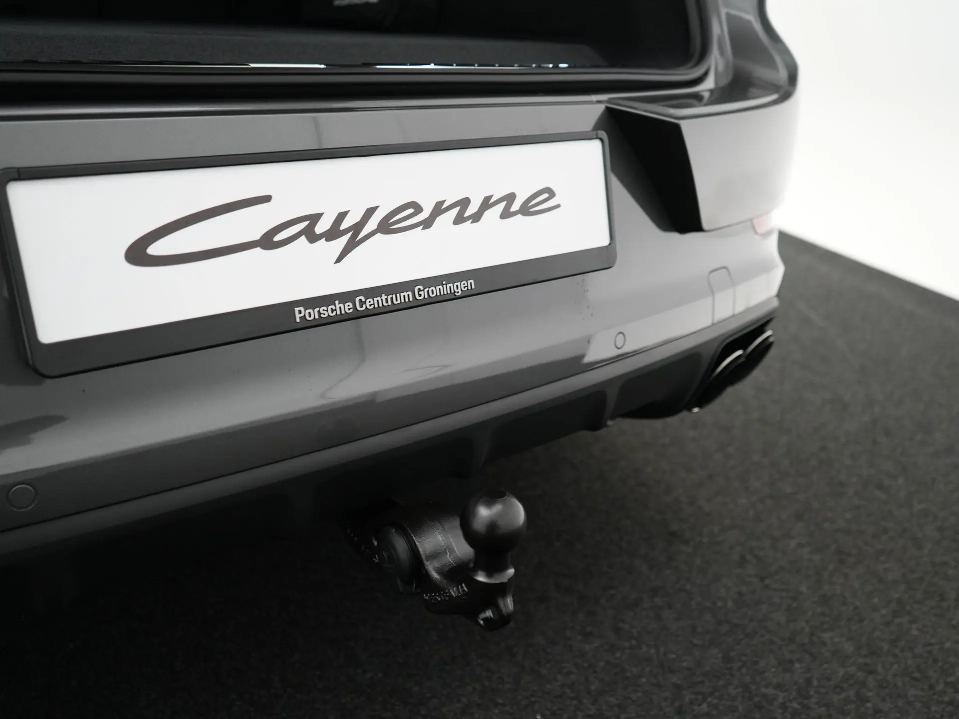Cayenne E-Hybrid Black Edition