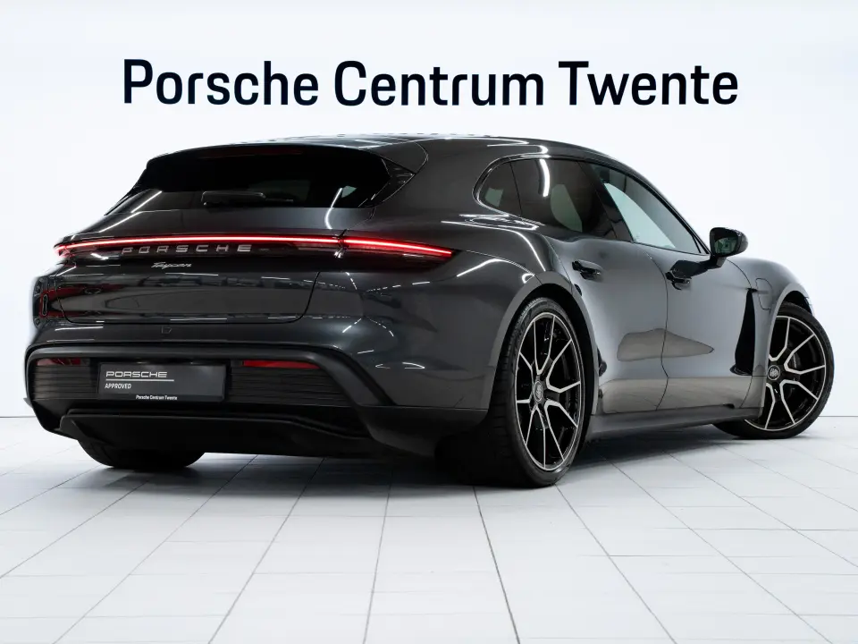Taycan Sport Turismo