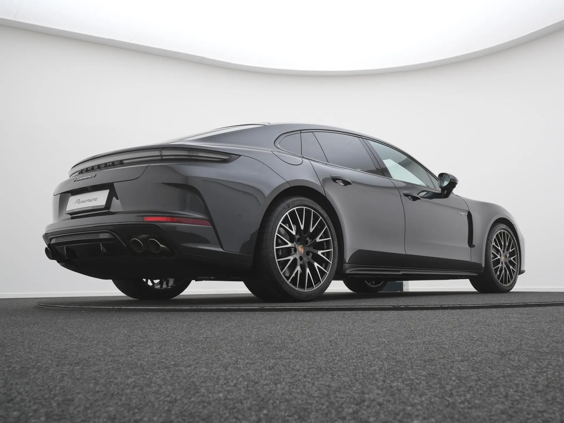 Panamera 4 E-Hybrid
