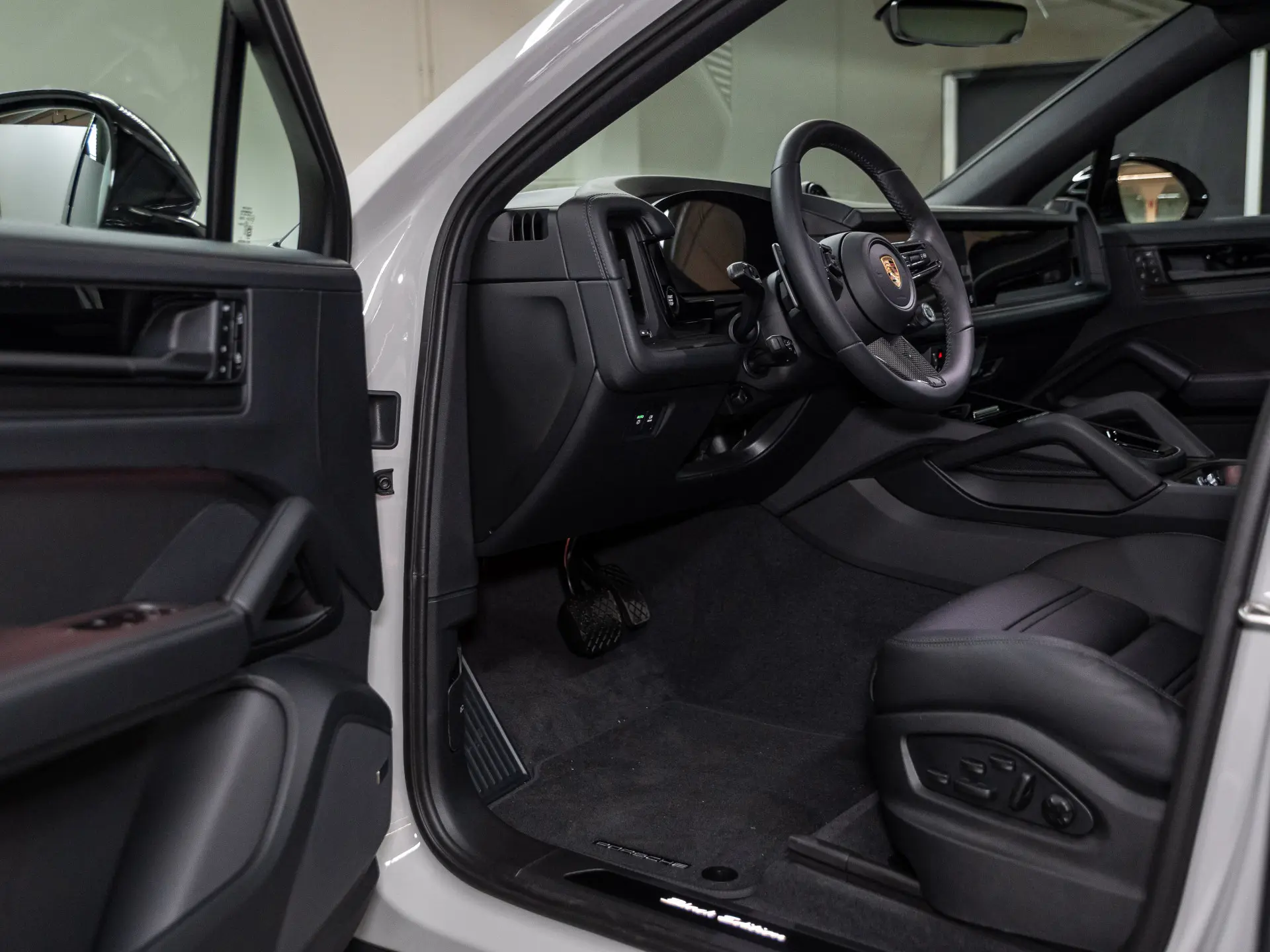 Cayenne E-Hybrid Black Edition Coupé