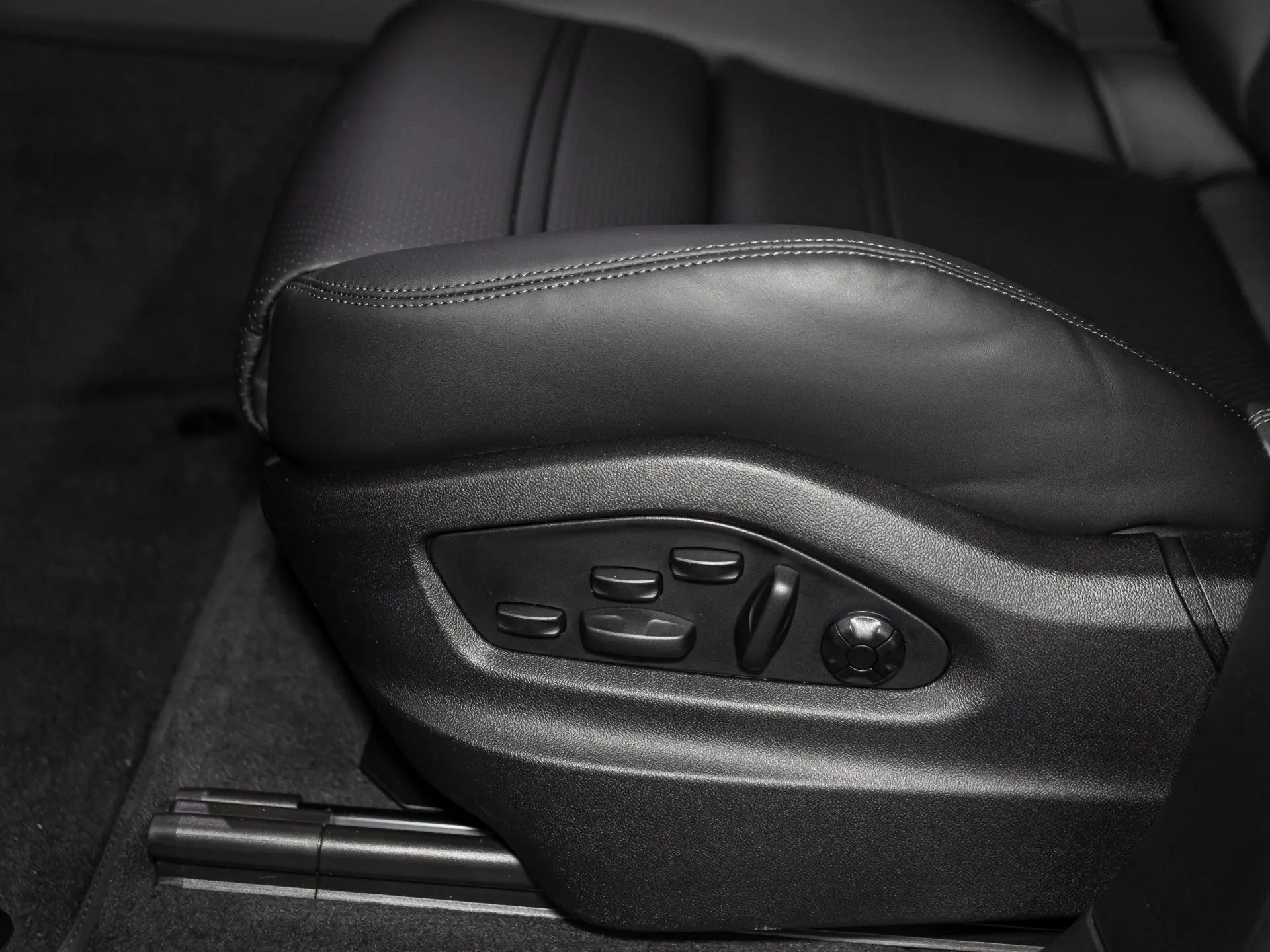 Cayenne E-Hybrid Black Edition Coupé