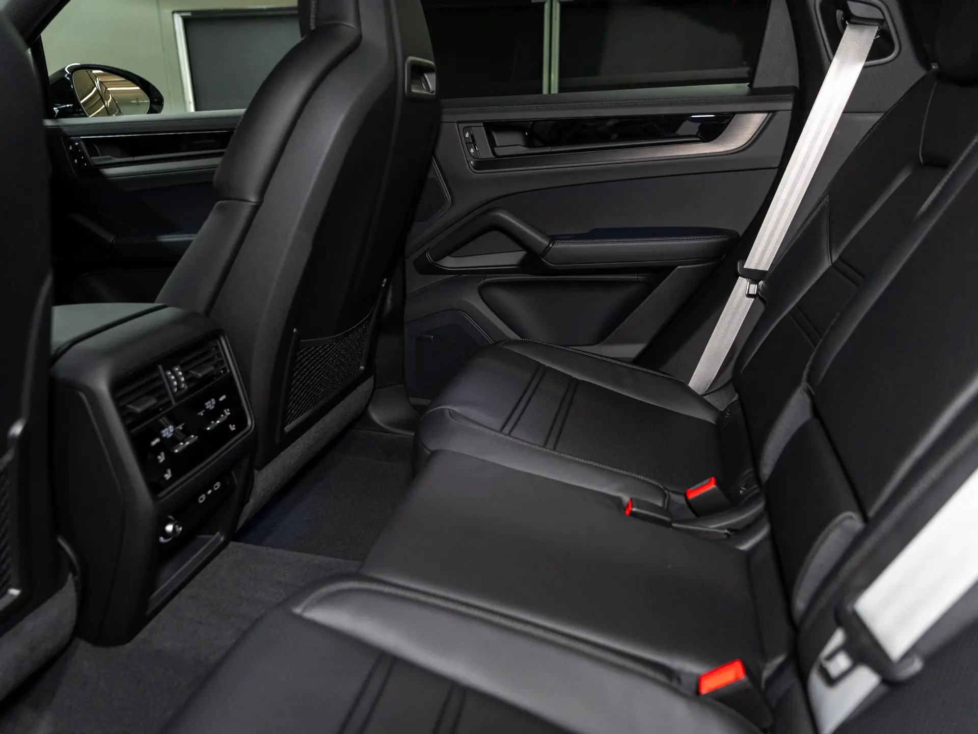 Cayenne E-Hybrid Black Edition Coupé