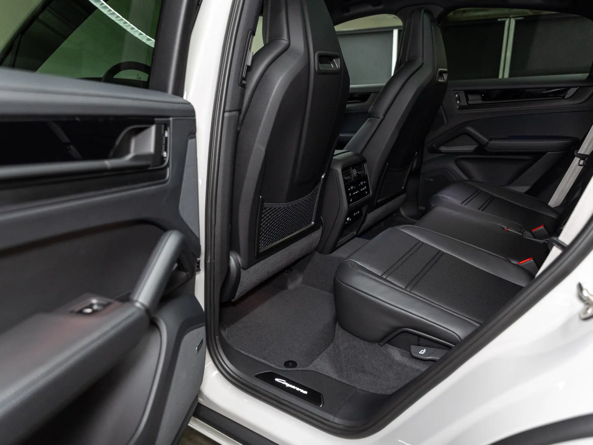 Cayenne E-Hybrid Black Edition Coupé