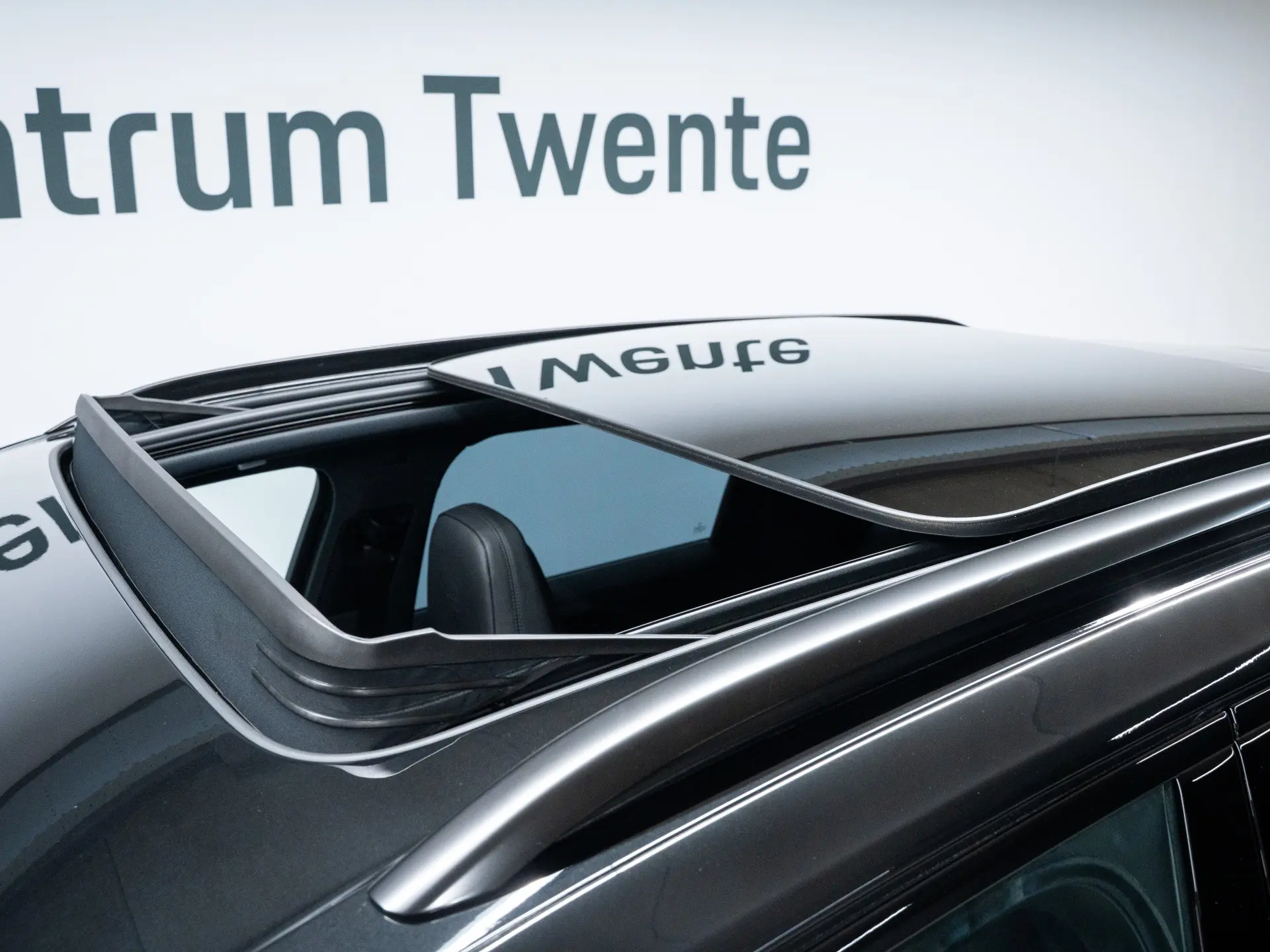 Cayenne E-Hybrid Black Edition