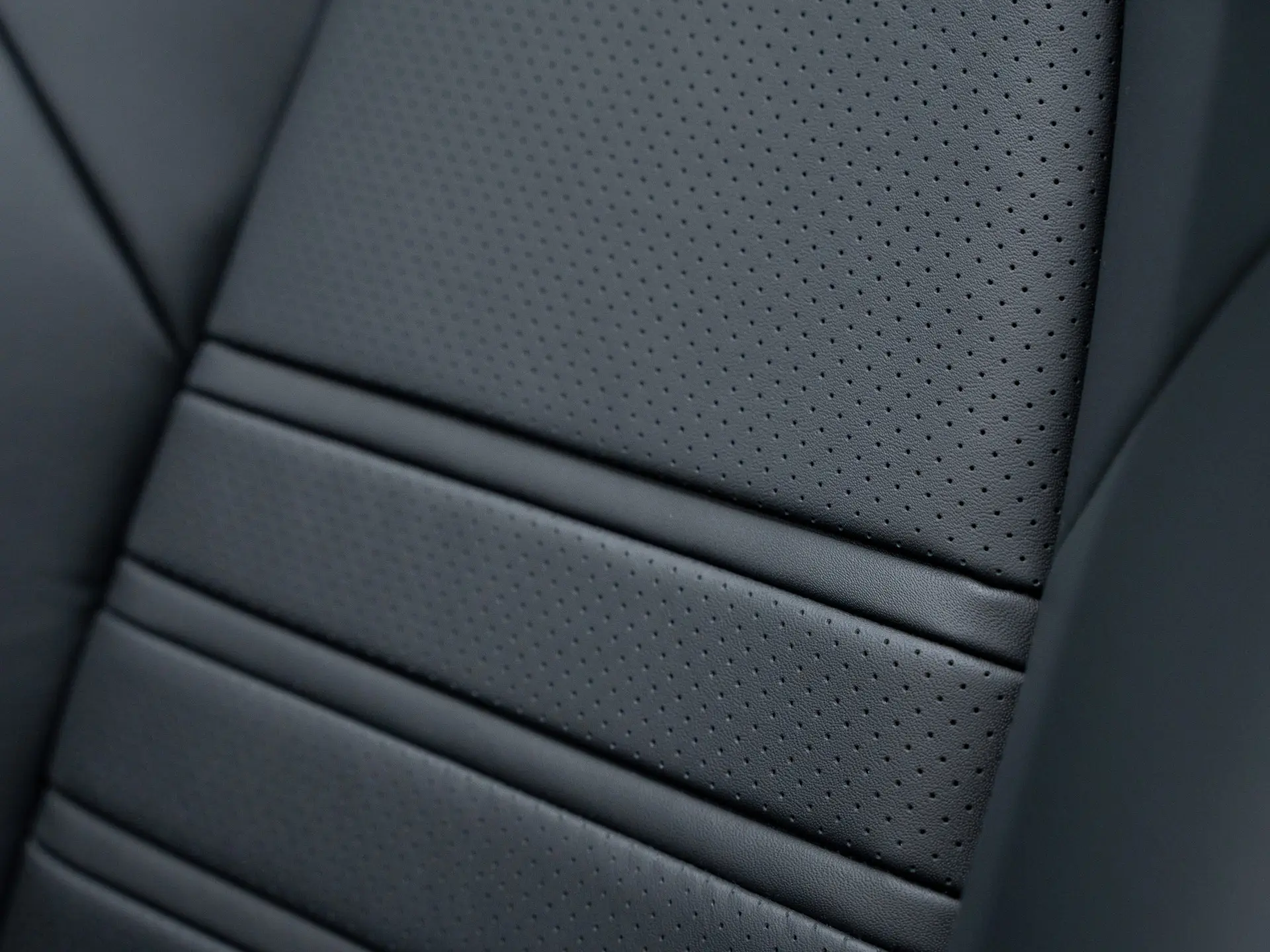 Cayenne E-Hybrid Black Edition