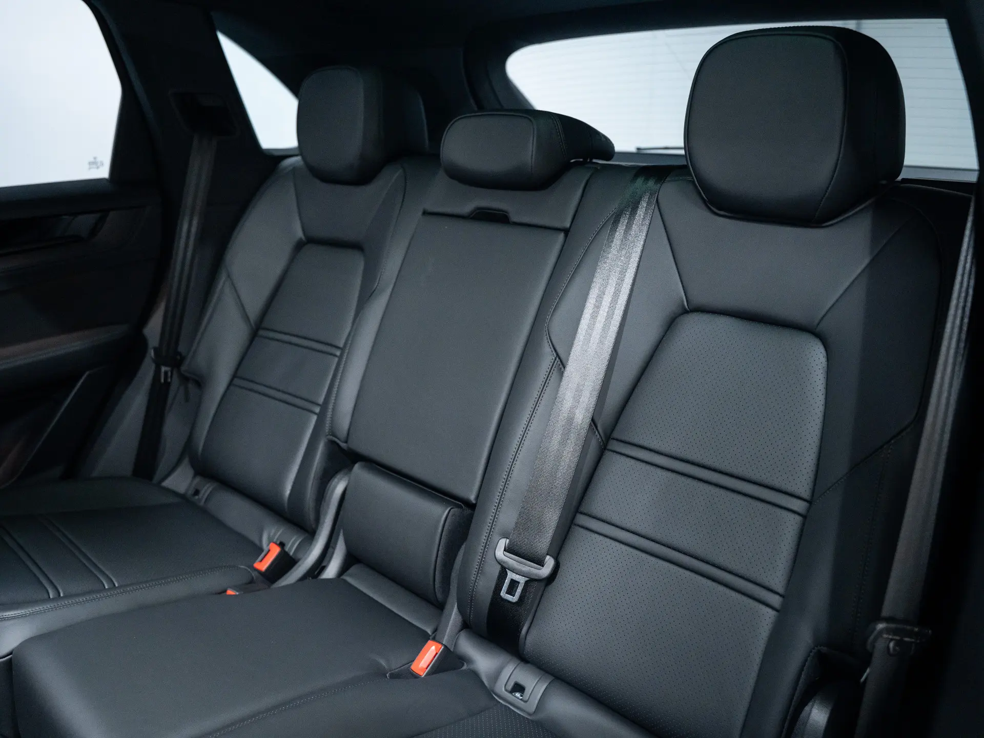 Cayenne E-Hybrid Black Edition