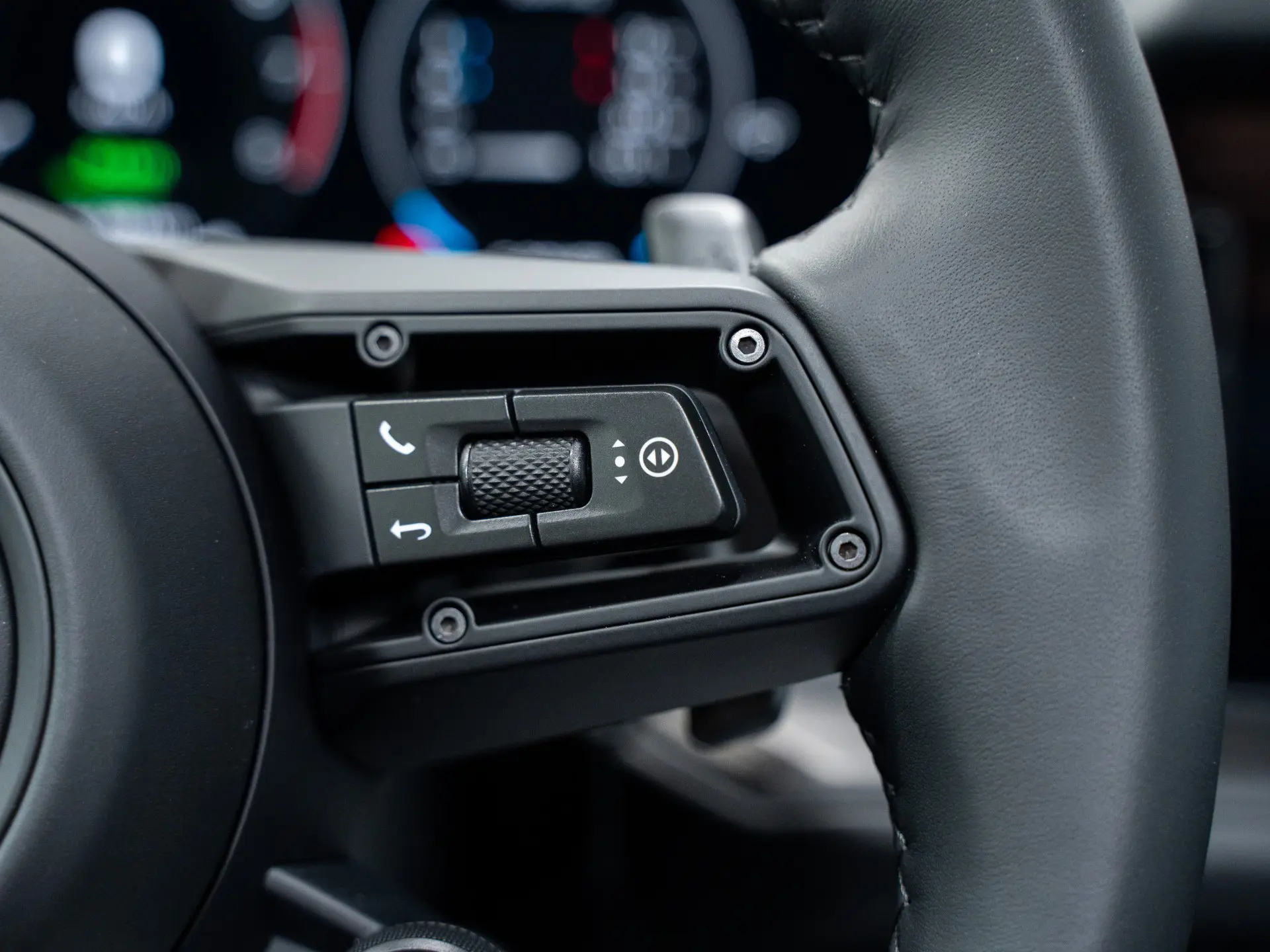 Cayenne E-Hybrid Black Edition