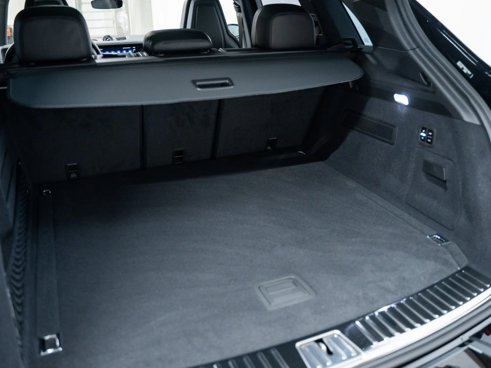 Cayenne E-Hybrid Black Edition