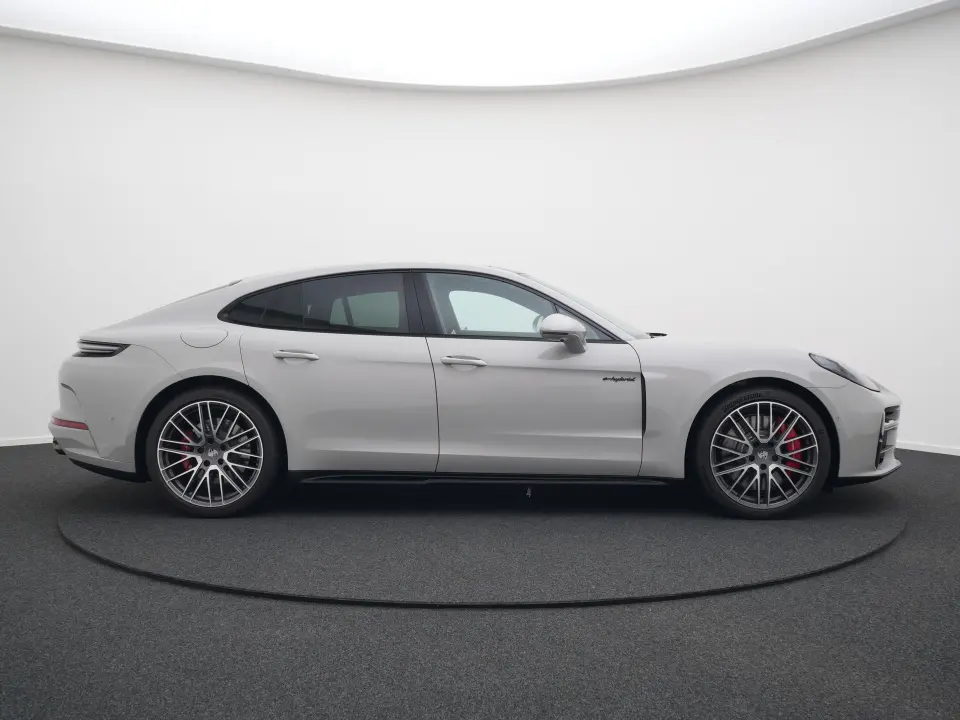 Porsche Panamera 4S E-Hybrid