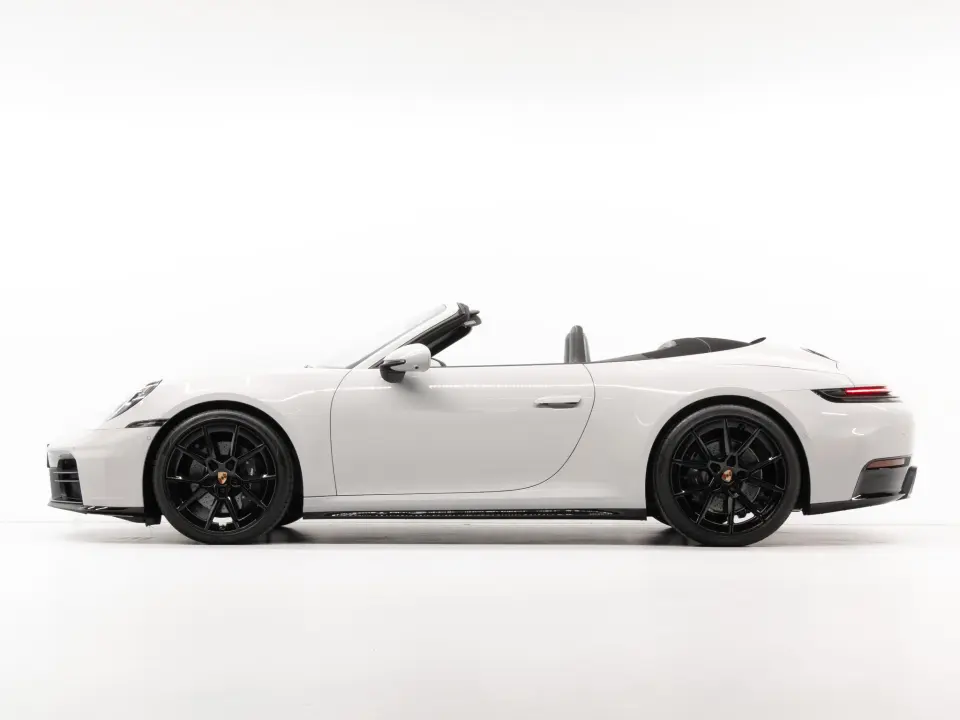 Porsche 911 Carrera Cabriolet