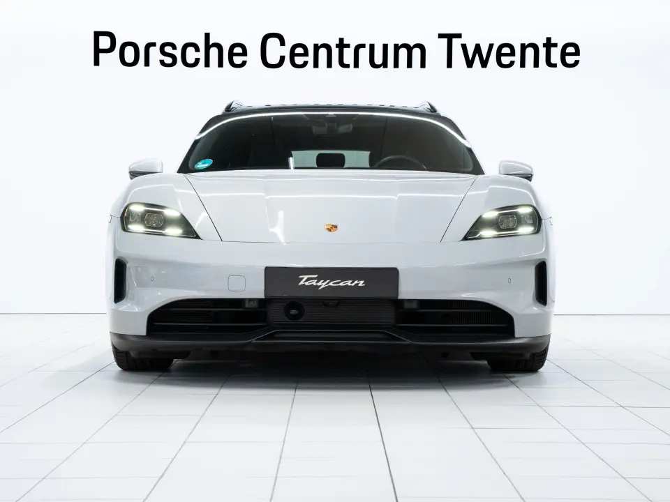 Porsche Taycan Sport Tursimo