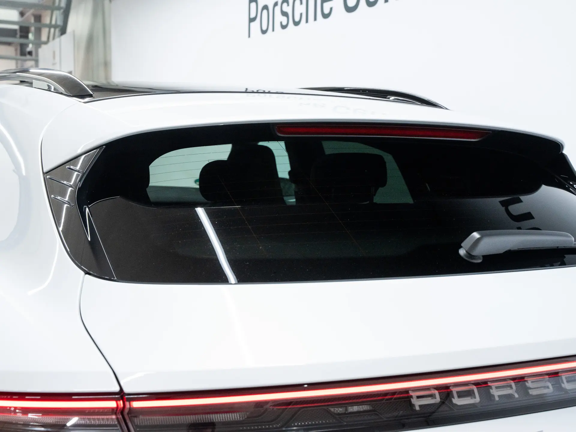 Taycan Sport Tursimo