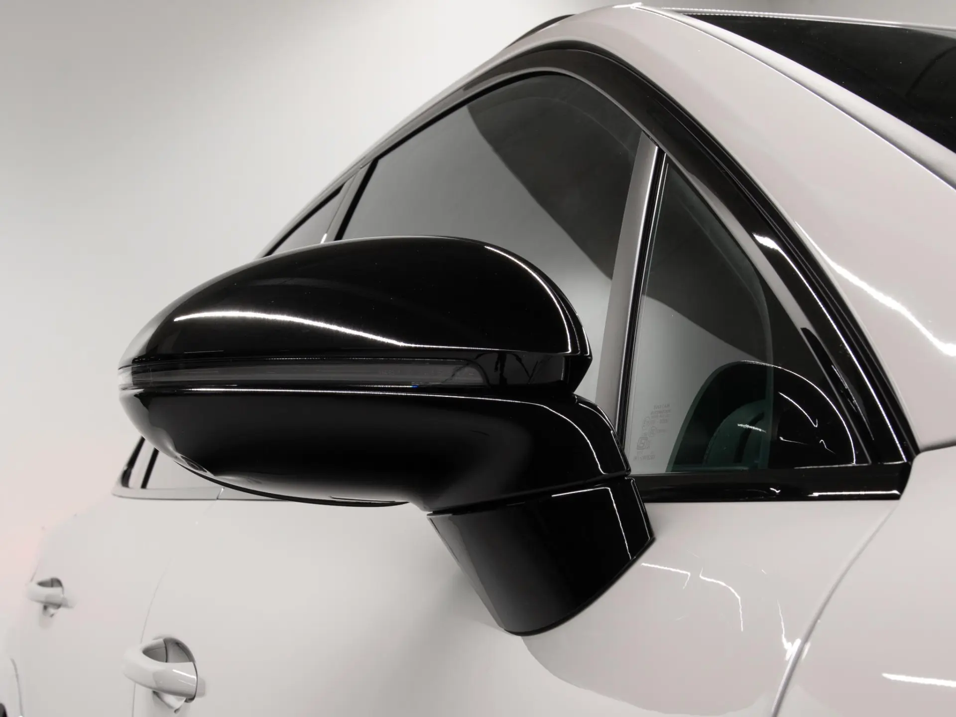 Cayenne E-Hybrid Black Edition