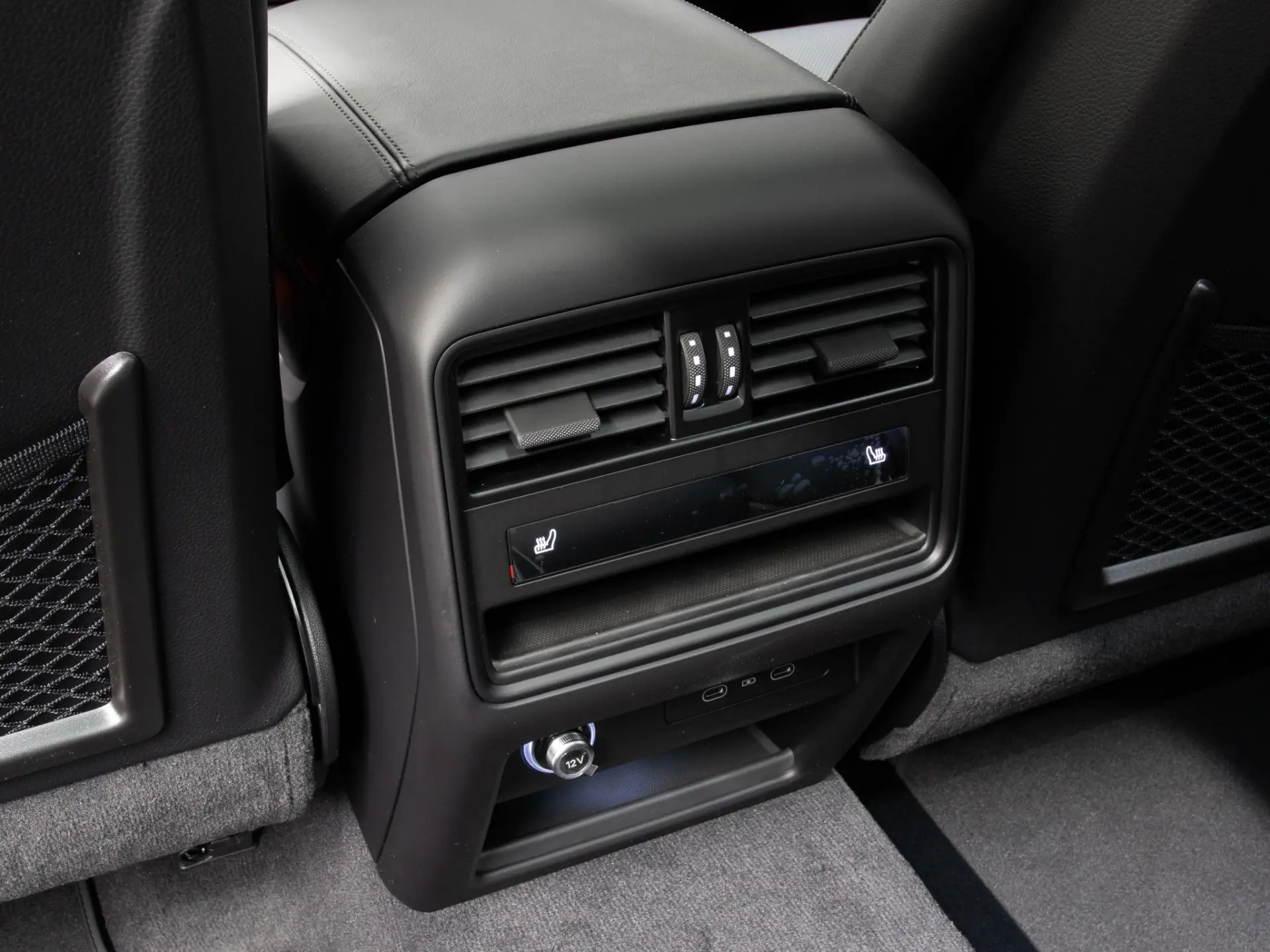 Cayenne E-Hybrid Black Edition