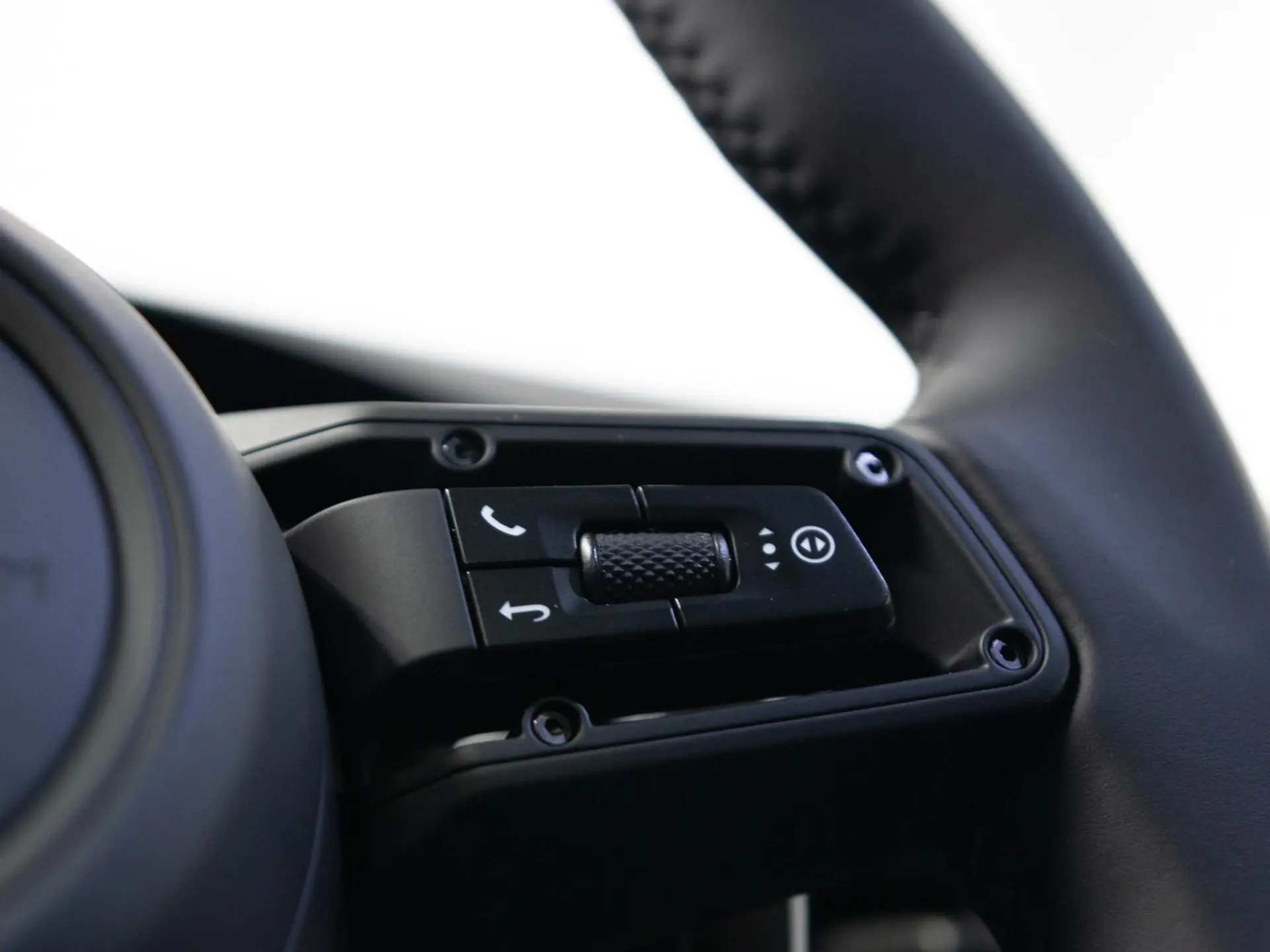 Cayenne E-Hybrid Black Edition