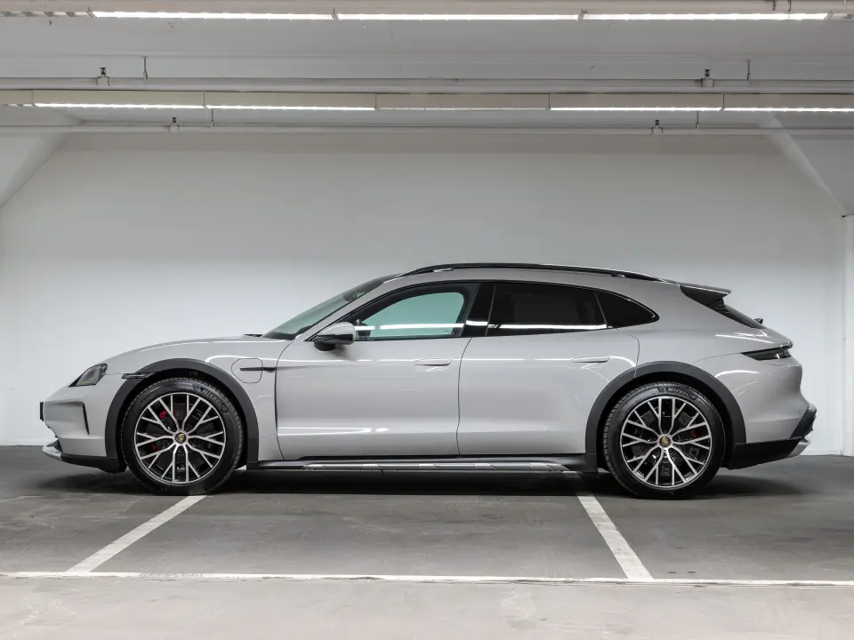 Porsche Taycan Cross Turismo 4S 105 kWh