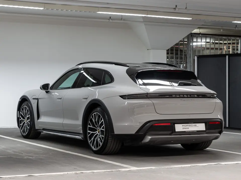 Porsche Taycan Cross Turismo 4S 105 kWh