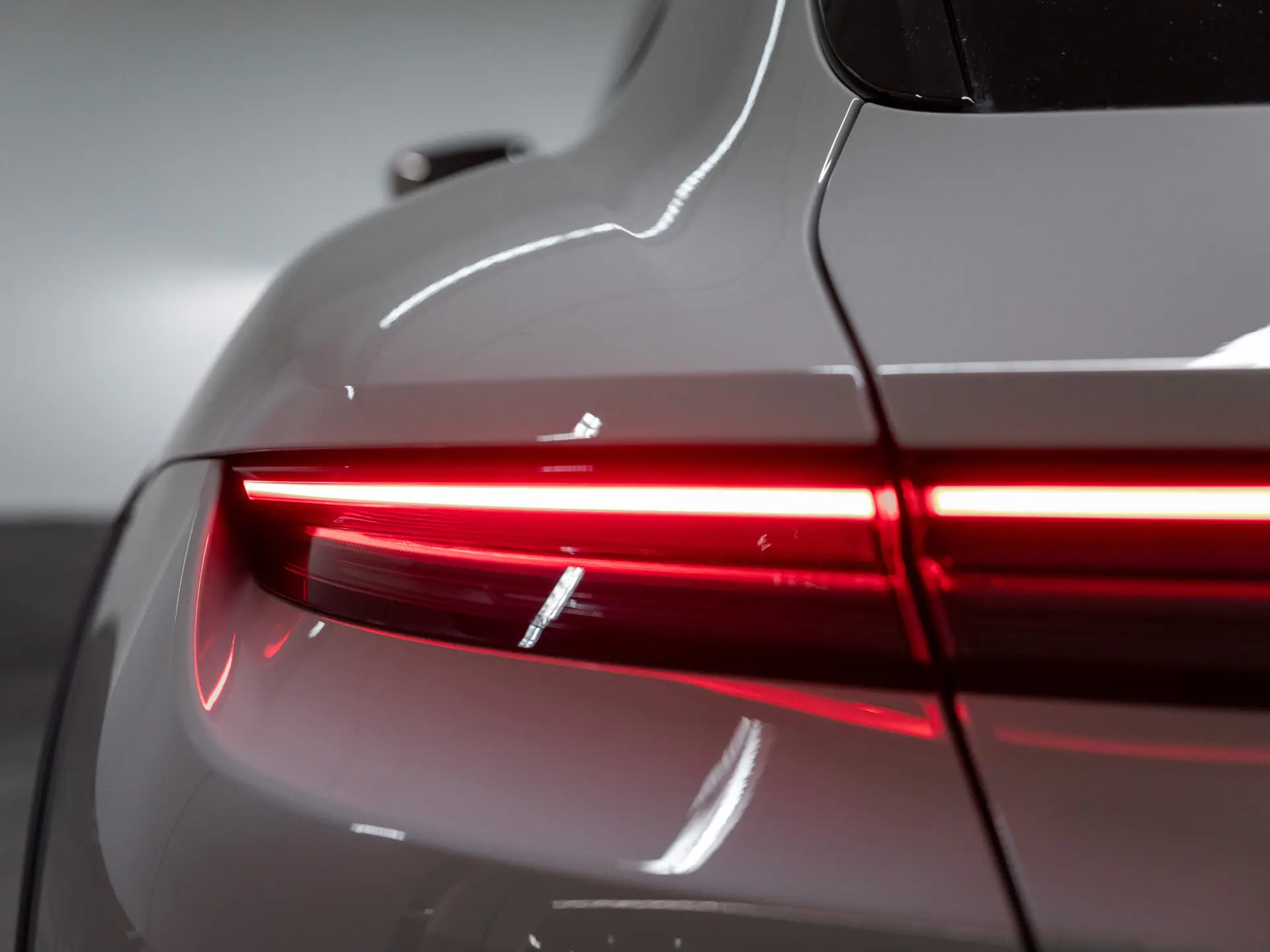 Taycan Cross Turismo 4S 105 kWh