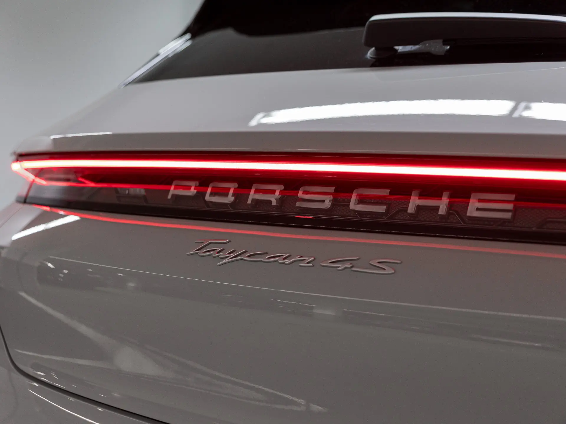 Taycan Cross Turismo 4S 105 kWh