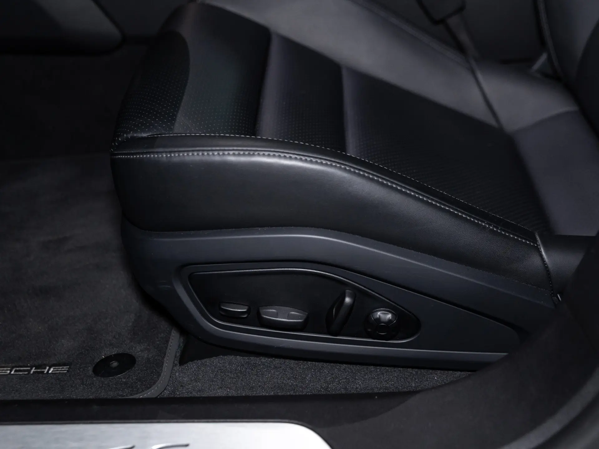 Taycan Cross Turismo 4S 105 kWh