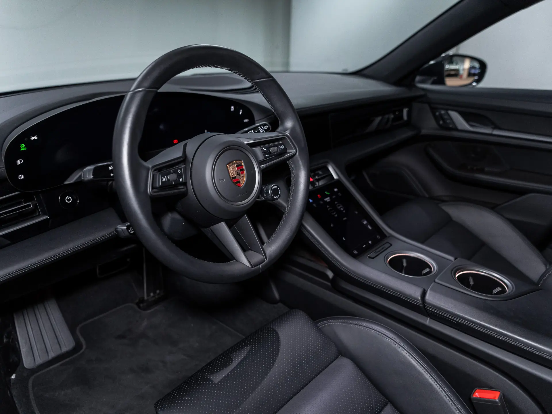 Taycan Sport Tursimo