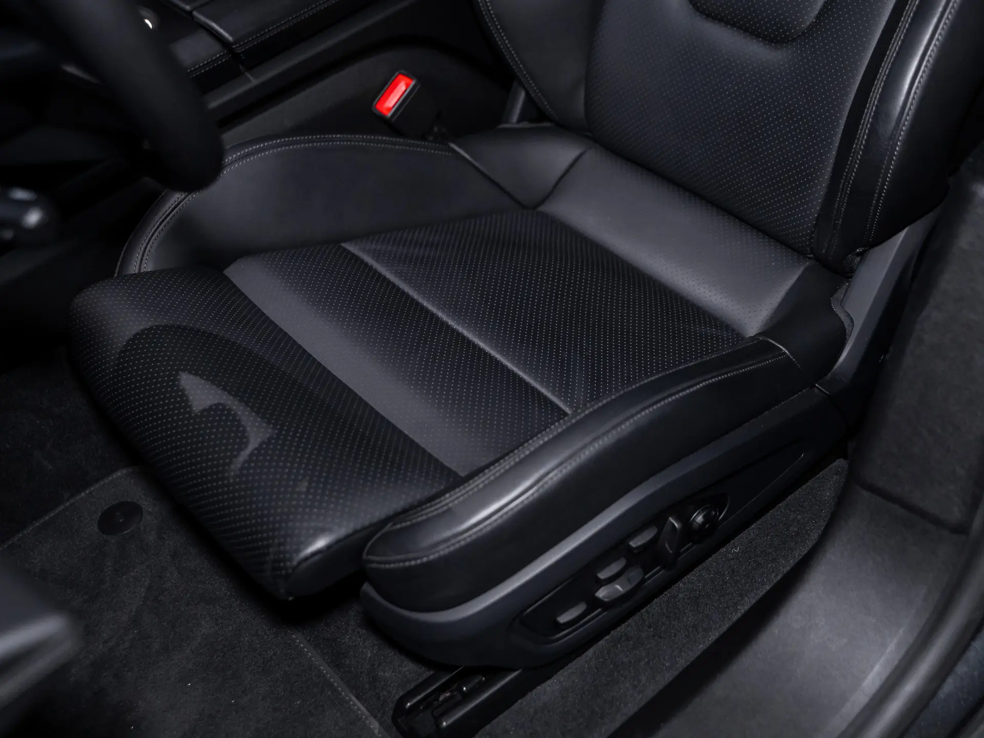 Taycan Sport Tursimo