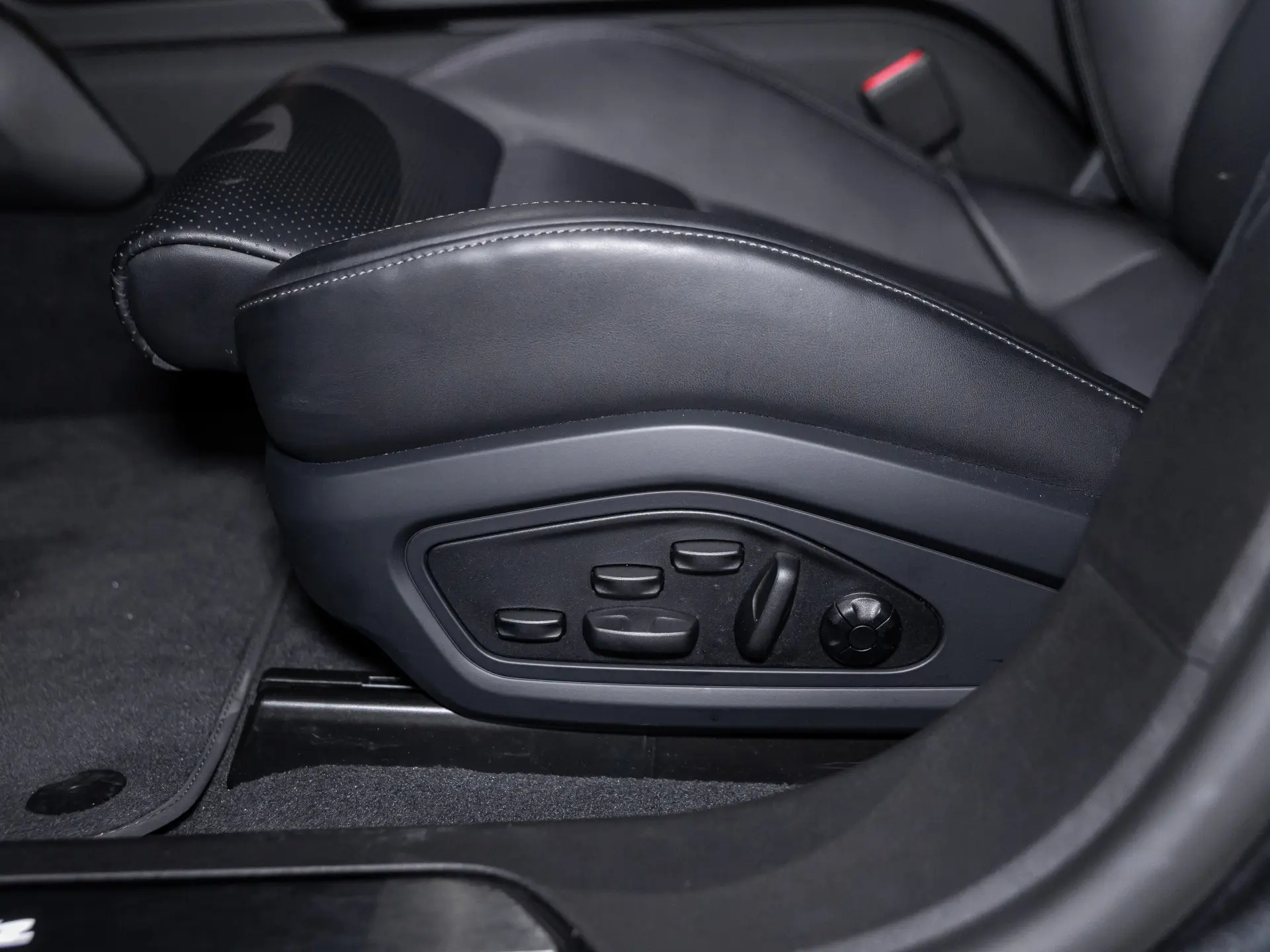 Taycan Sport Tursimo