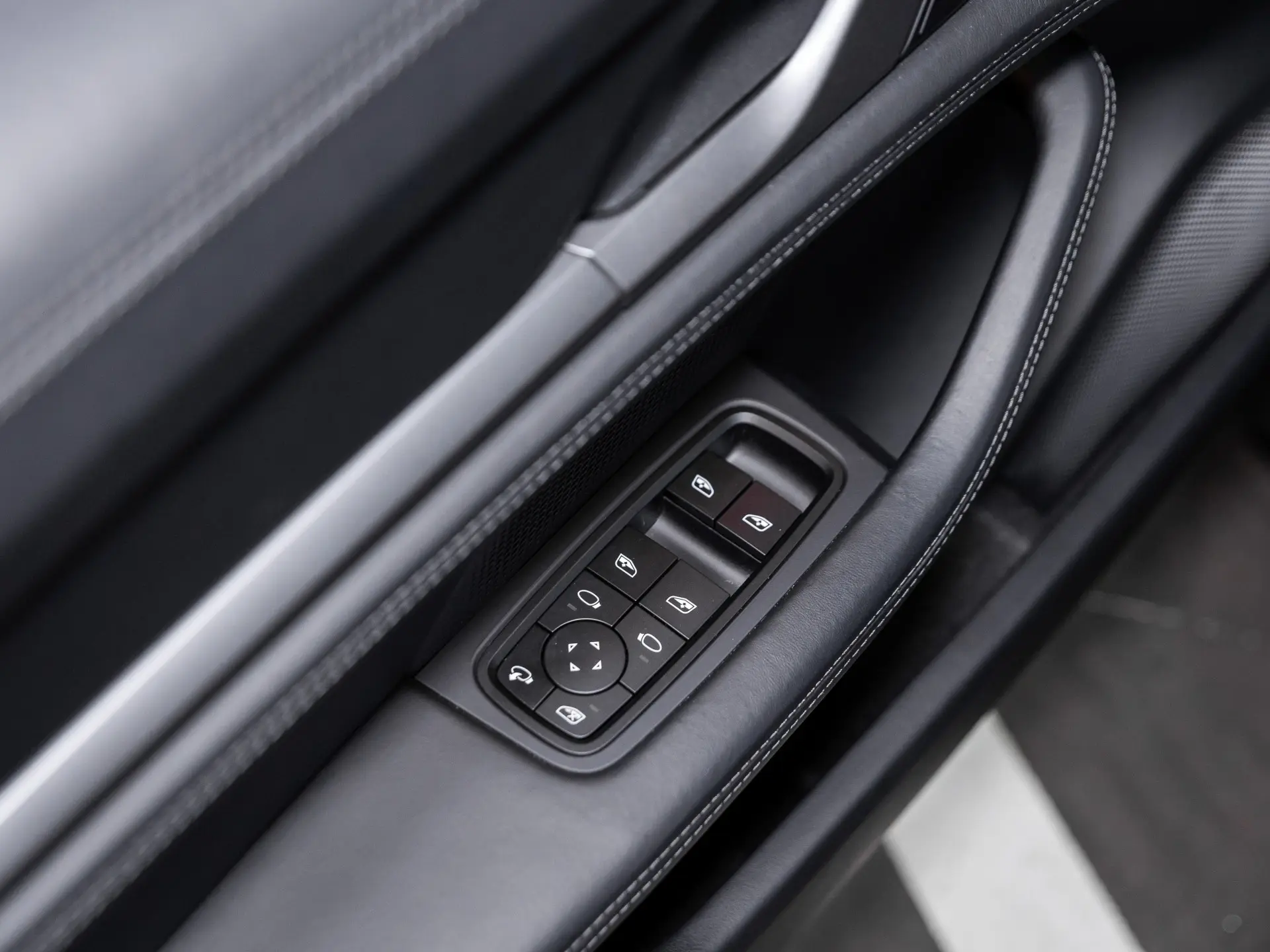 Taycan Sport Tursimo