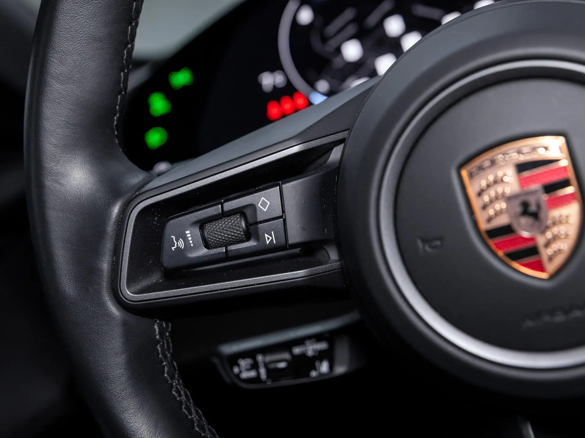 Taycan Sport Tursimo