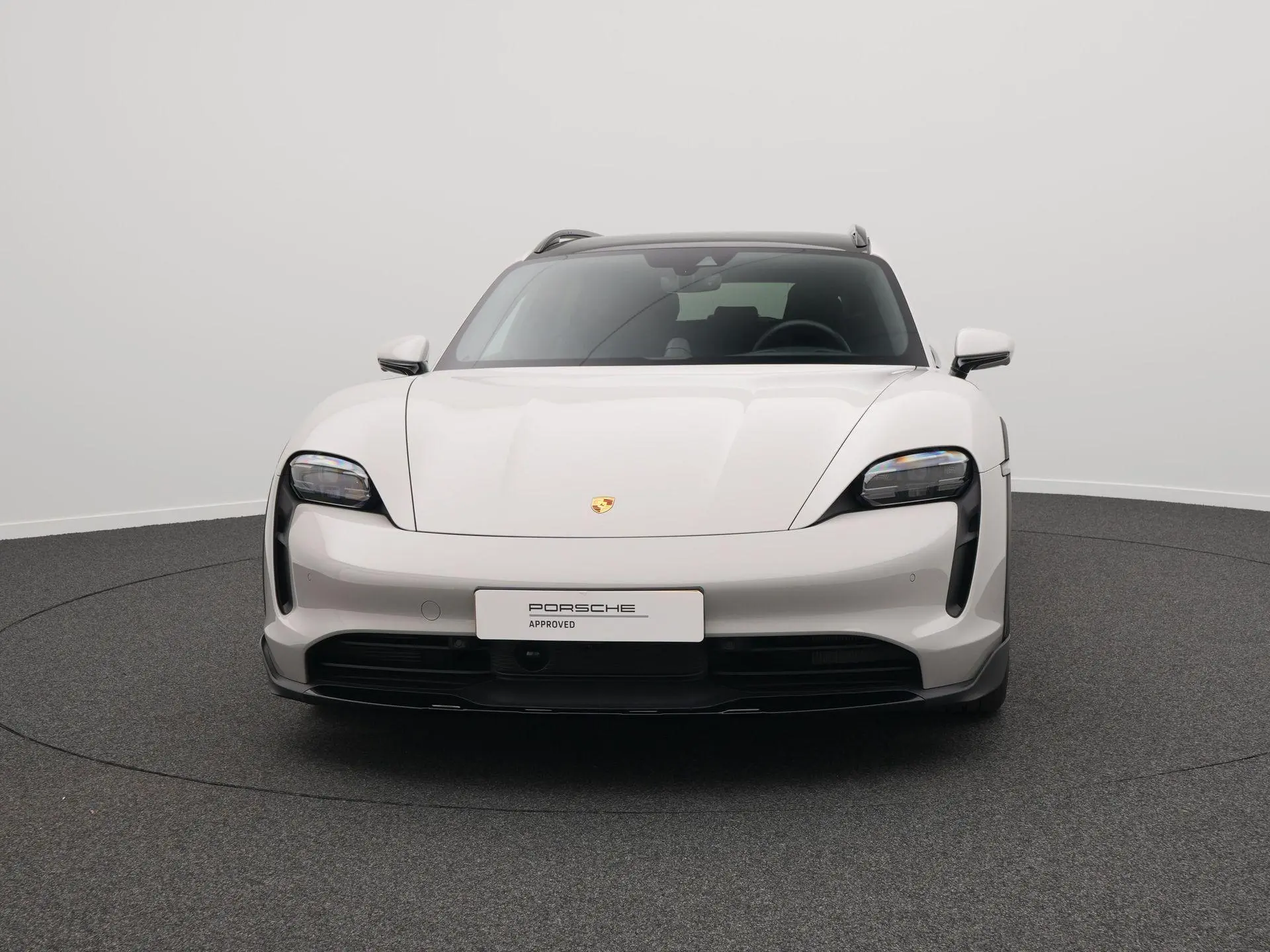 Taycan Cross Turismo 4