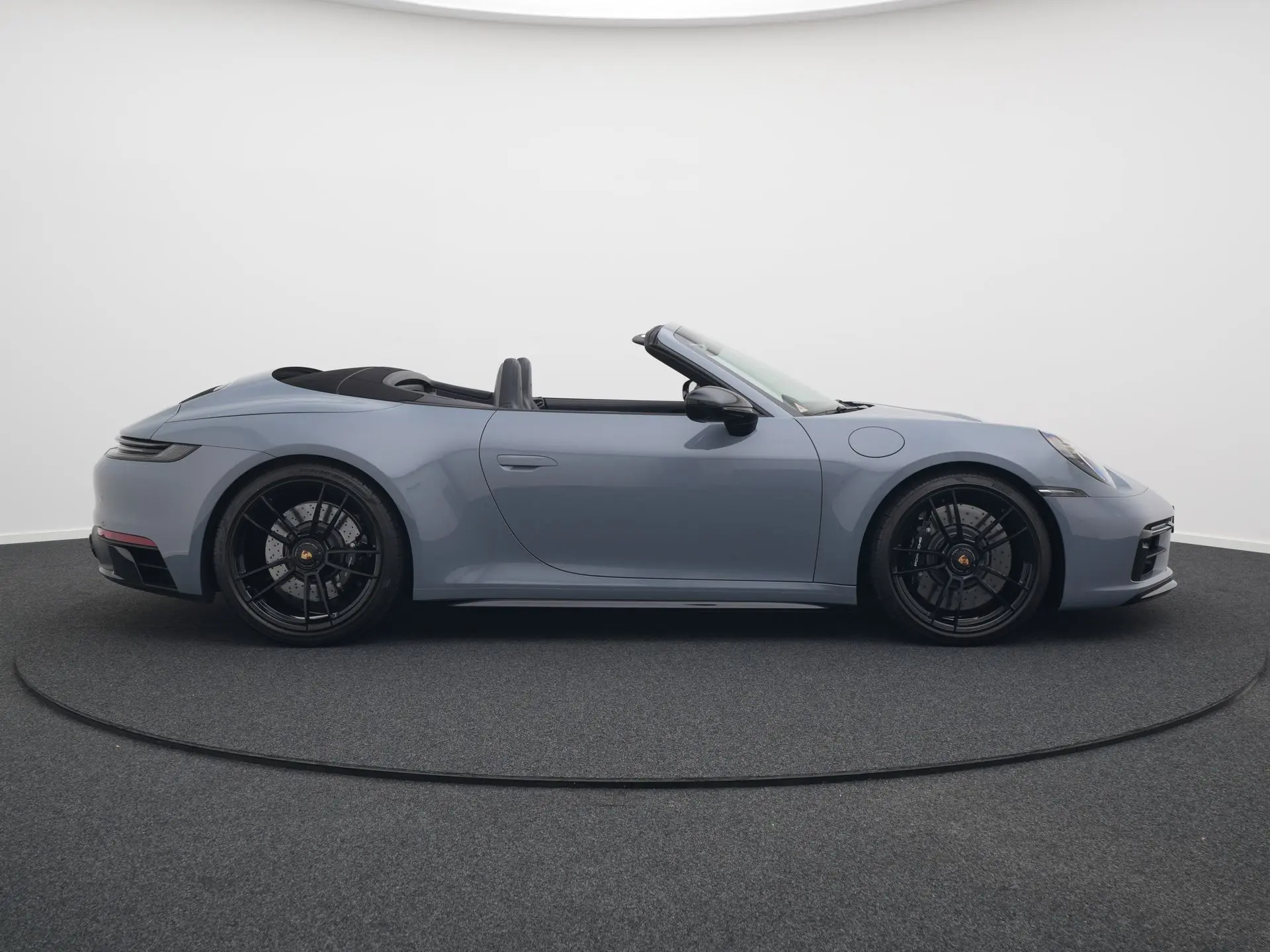911 Carrera 4 GTS Cabriolet