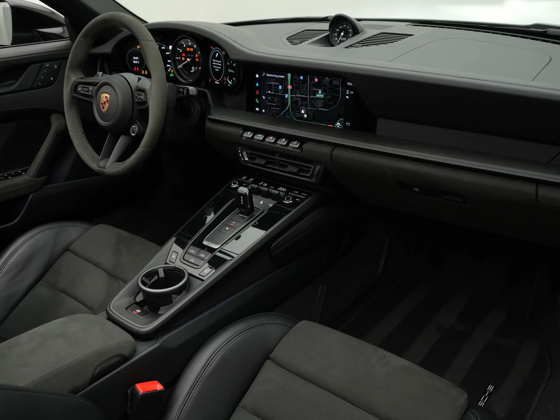 911 Carrera 4 GTS Cabriolet