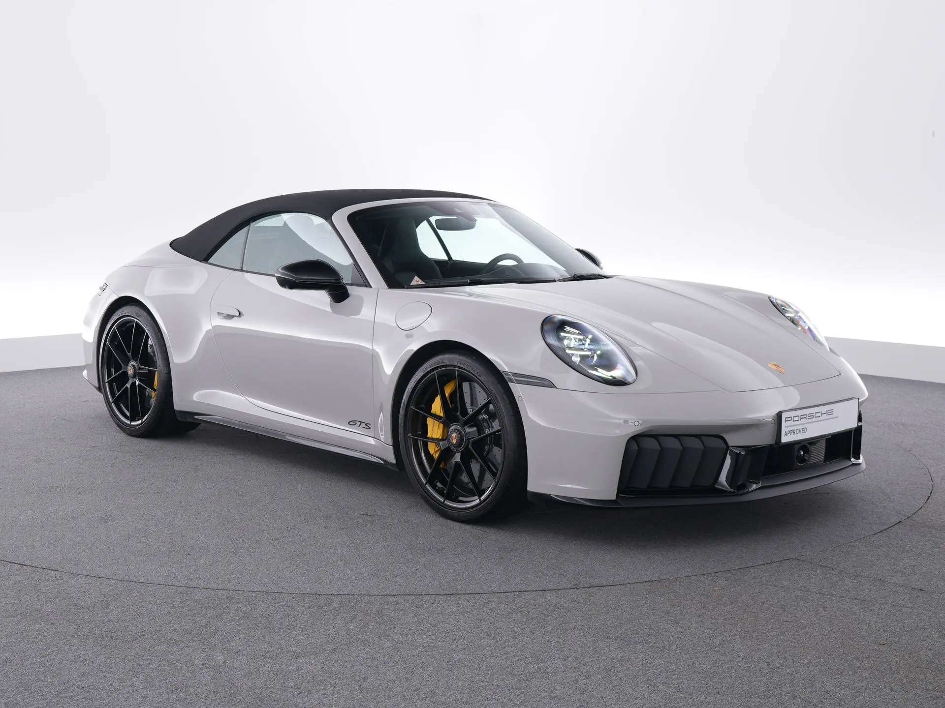 911 Carrera 4 GTS Cabriolet