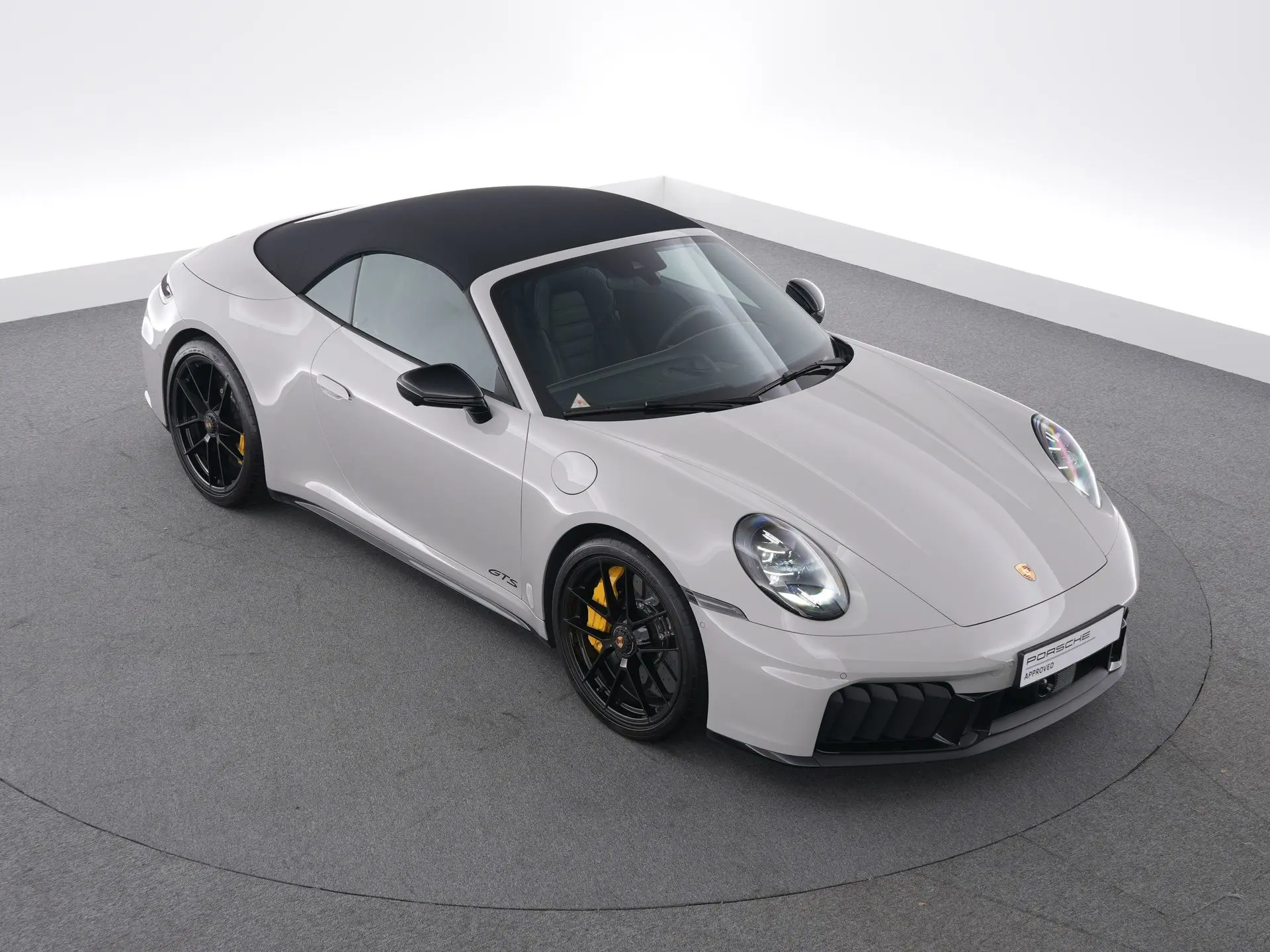 911 Carrera 4 GTS Cabriolet
