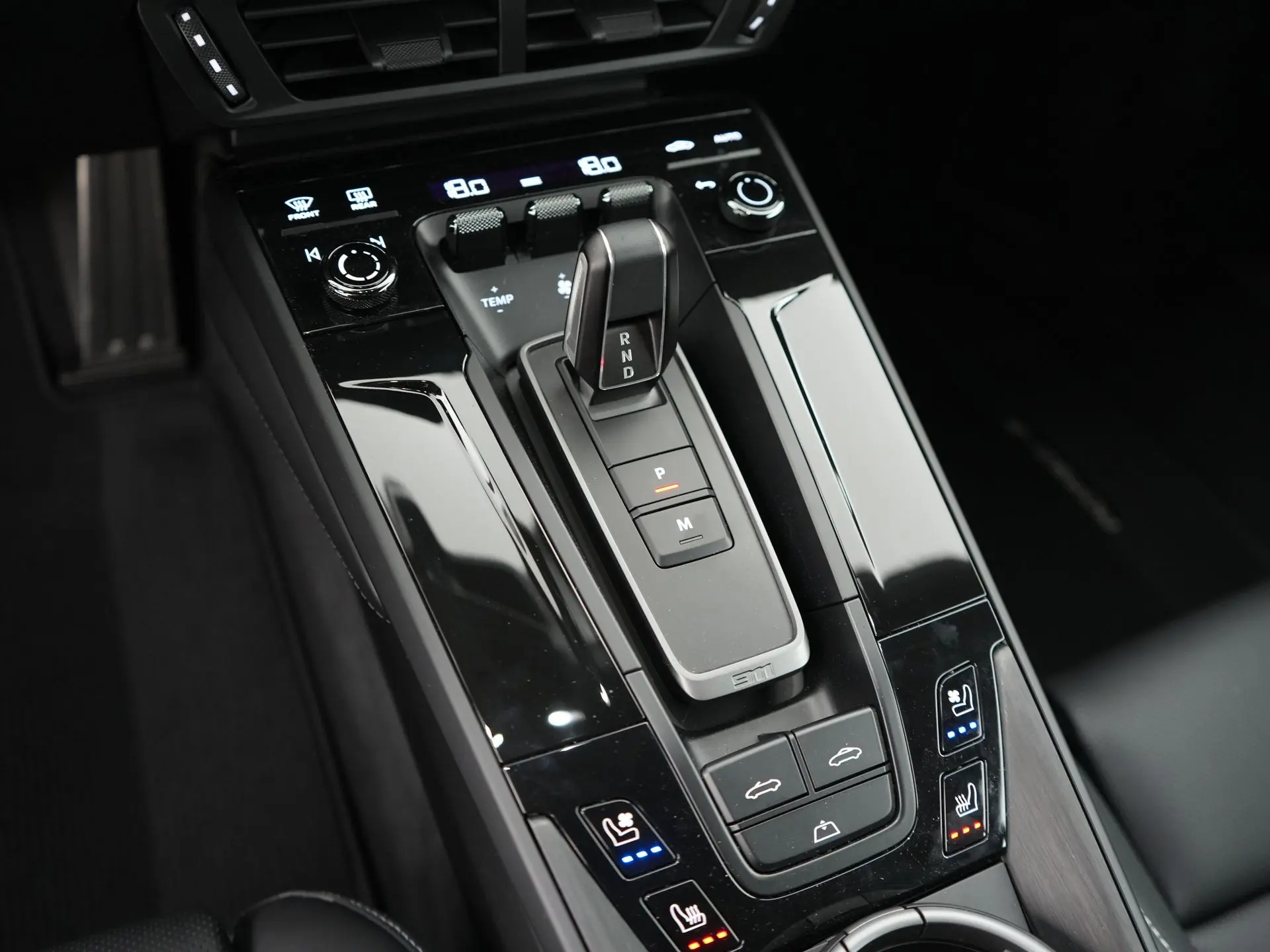 911 Carrera 4 GTS Cabriolet