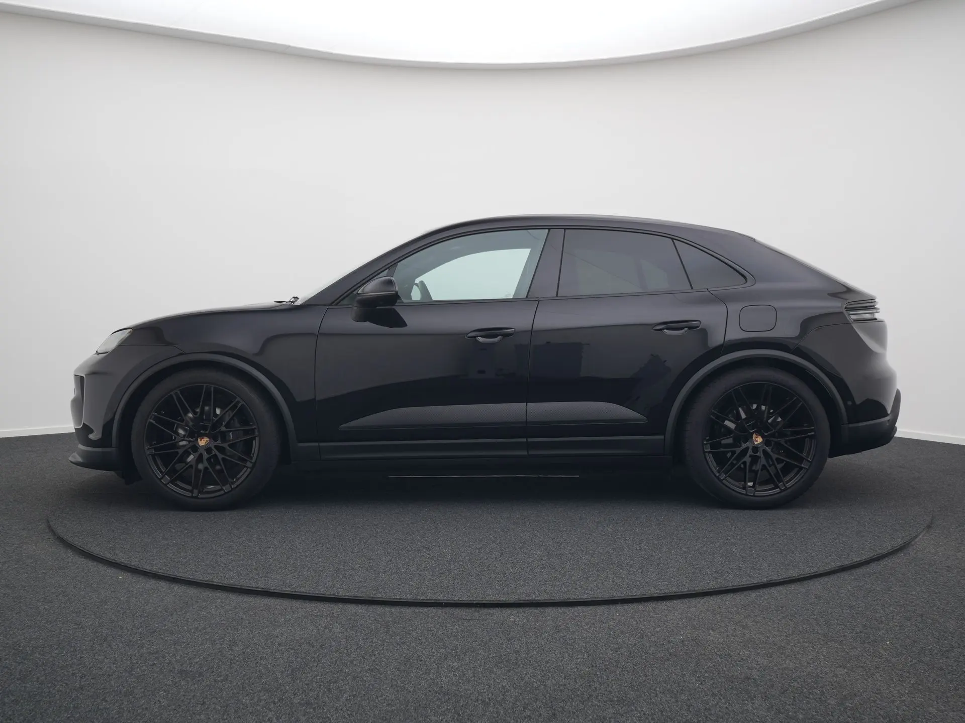 Macan 4