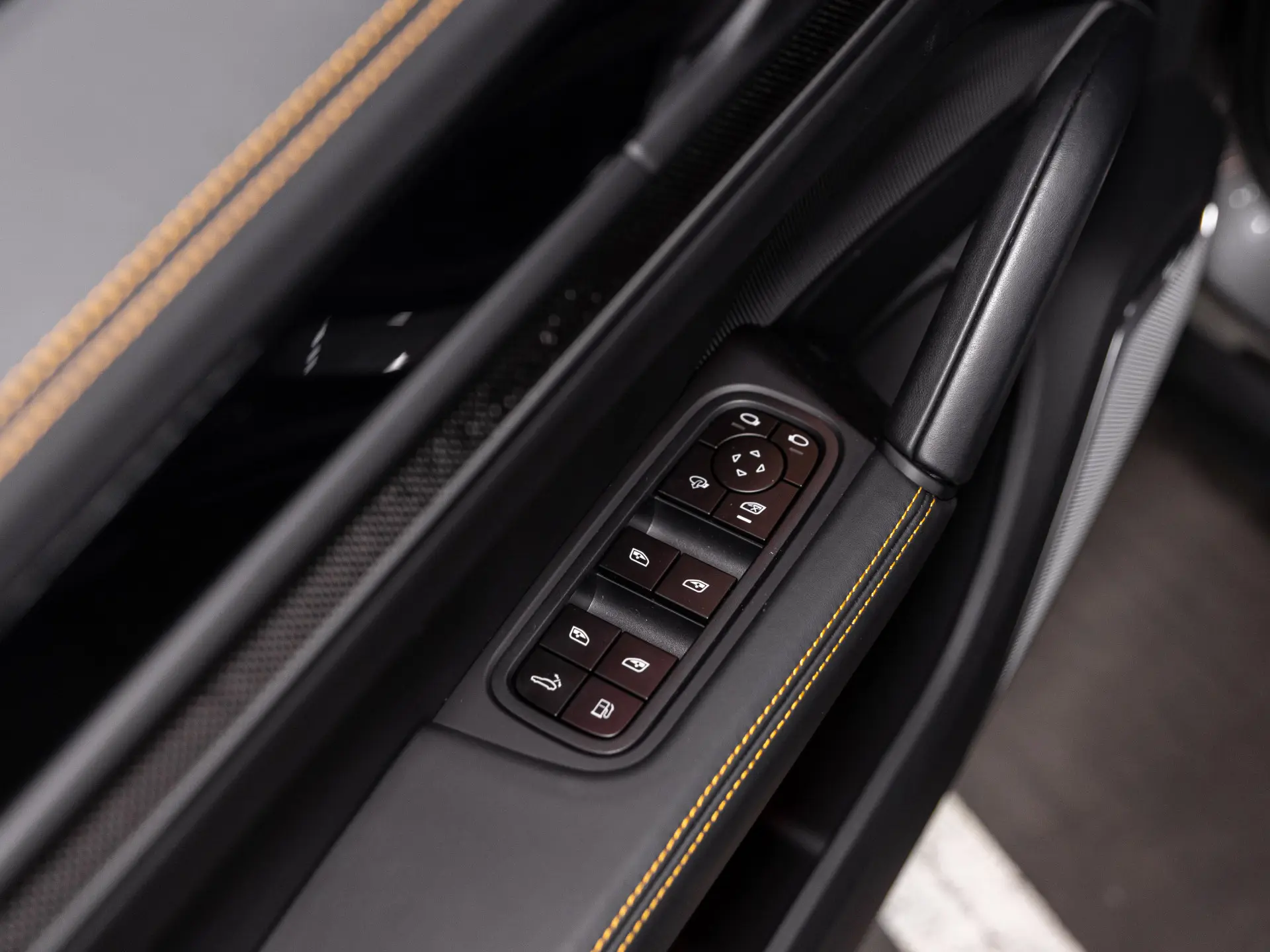 Cayenne Turbo E-Hybrid Coupé met GT Pakket