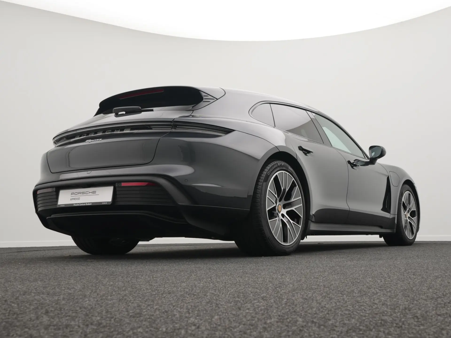 Taycan Sport Turismo 