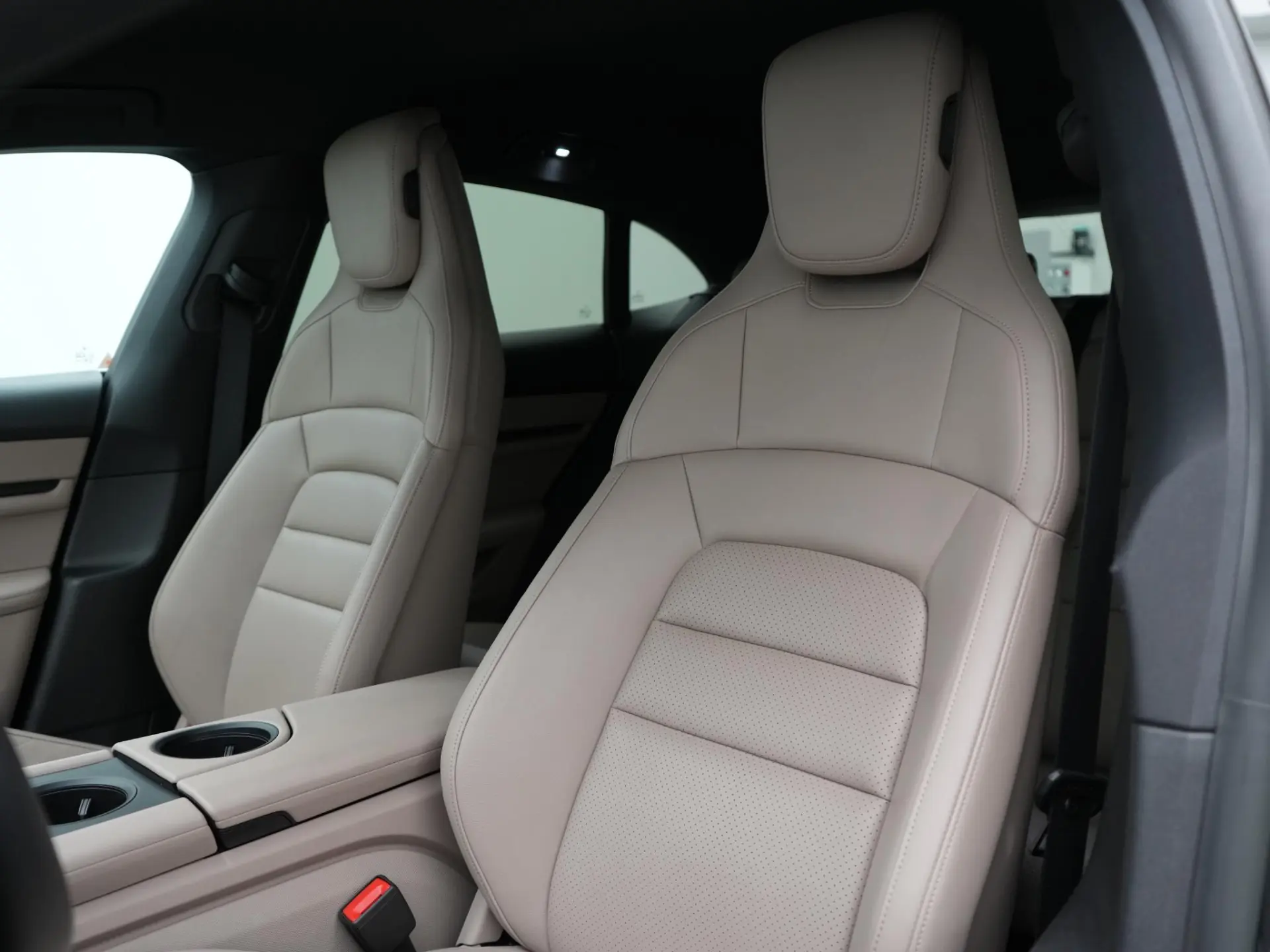 Taycan Sport Turismo 