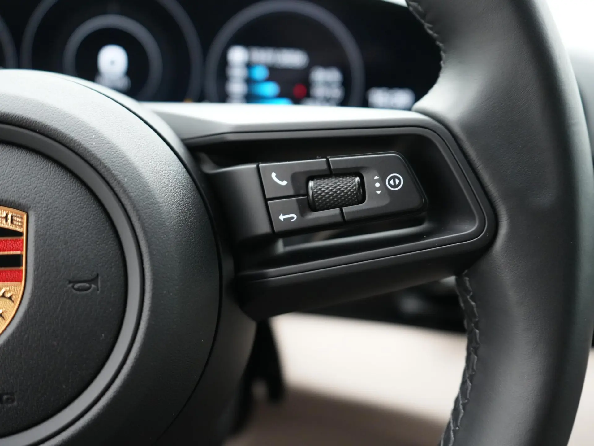 Taycan Sport Turismo 