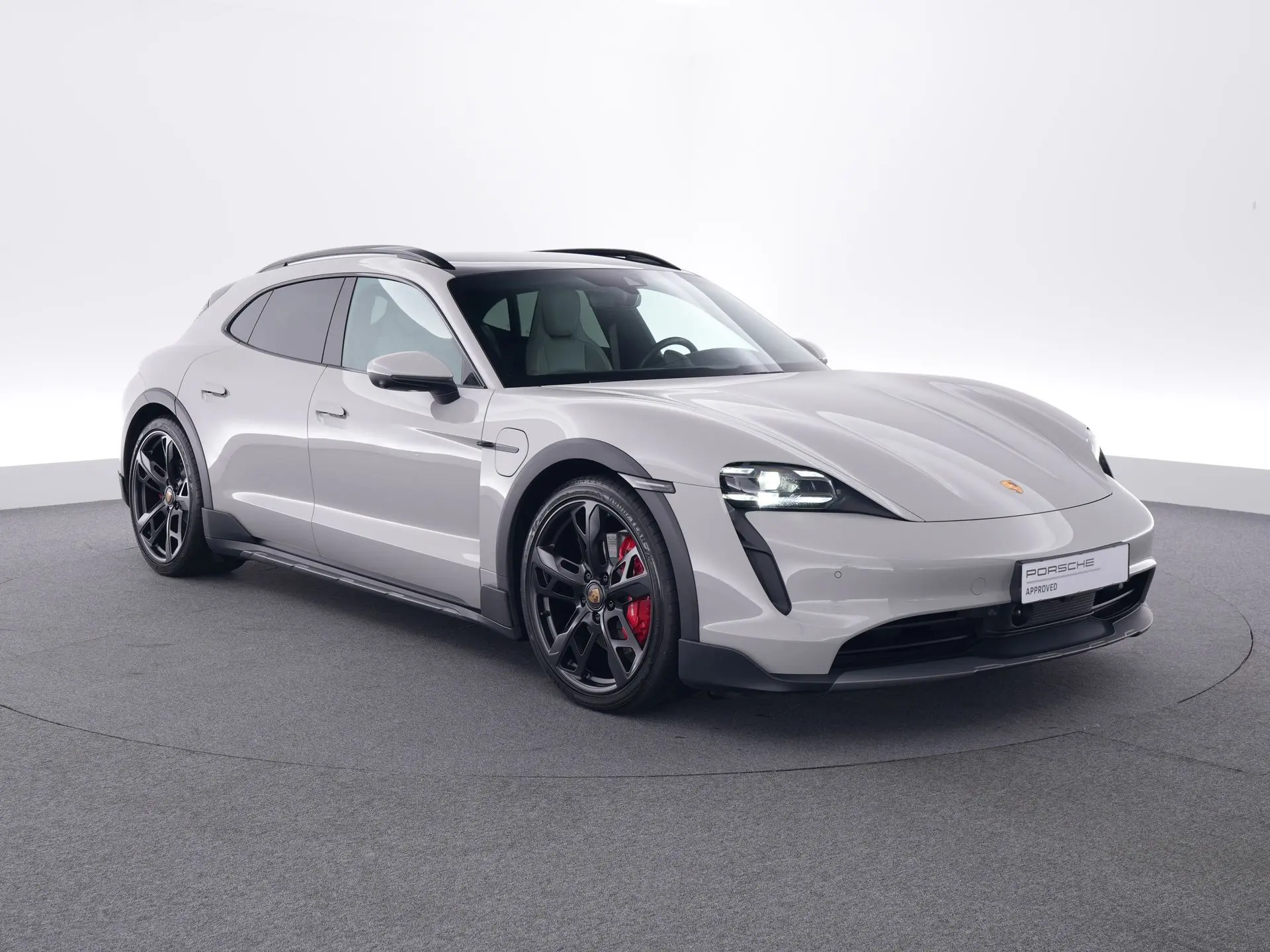 Taycan 4S Cross Turismo