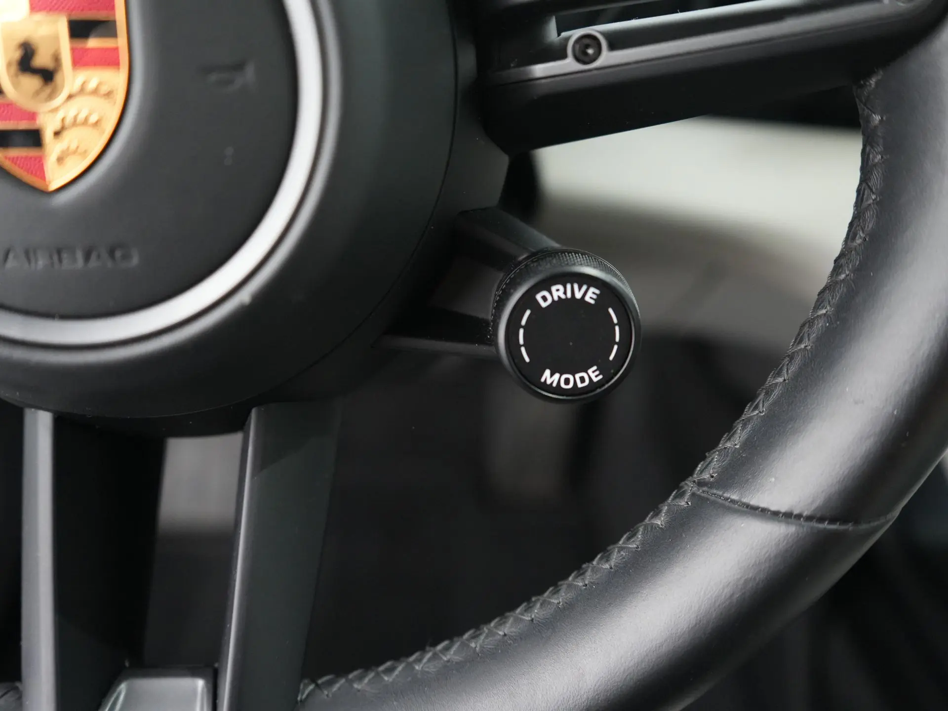 Taycan 4S Cross Turismo