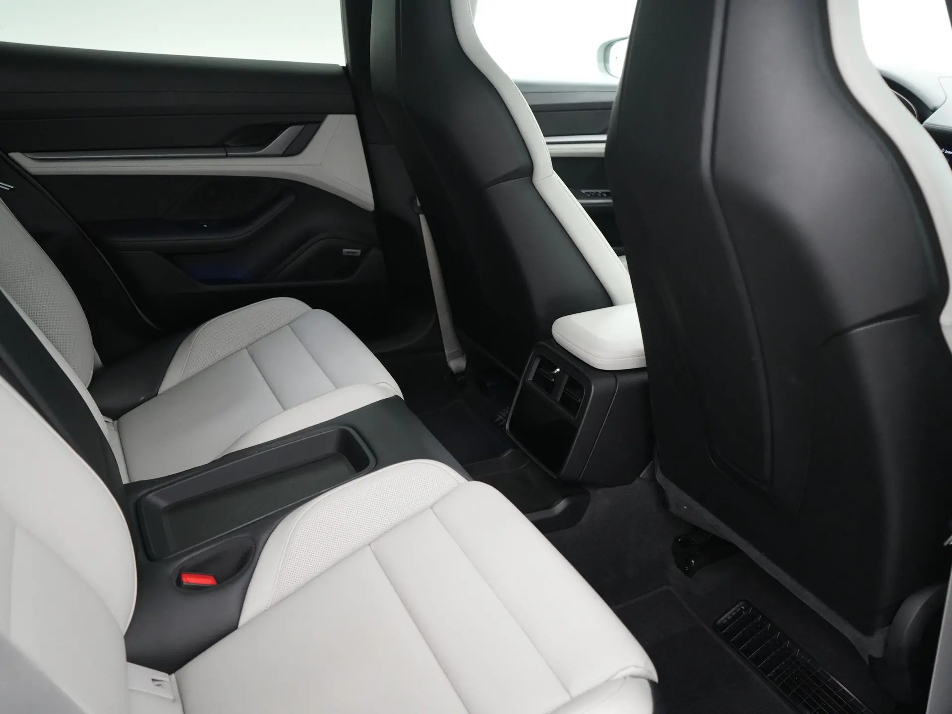 Taycan 4S Cross Turismo