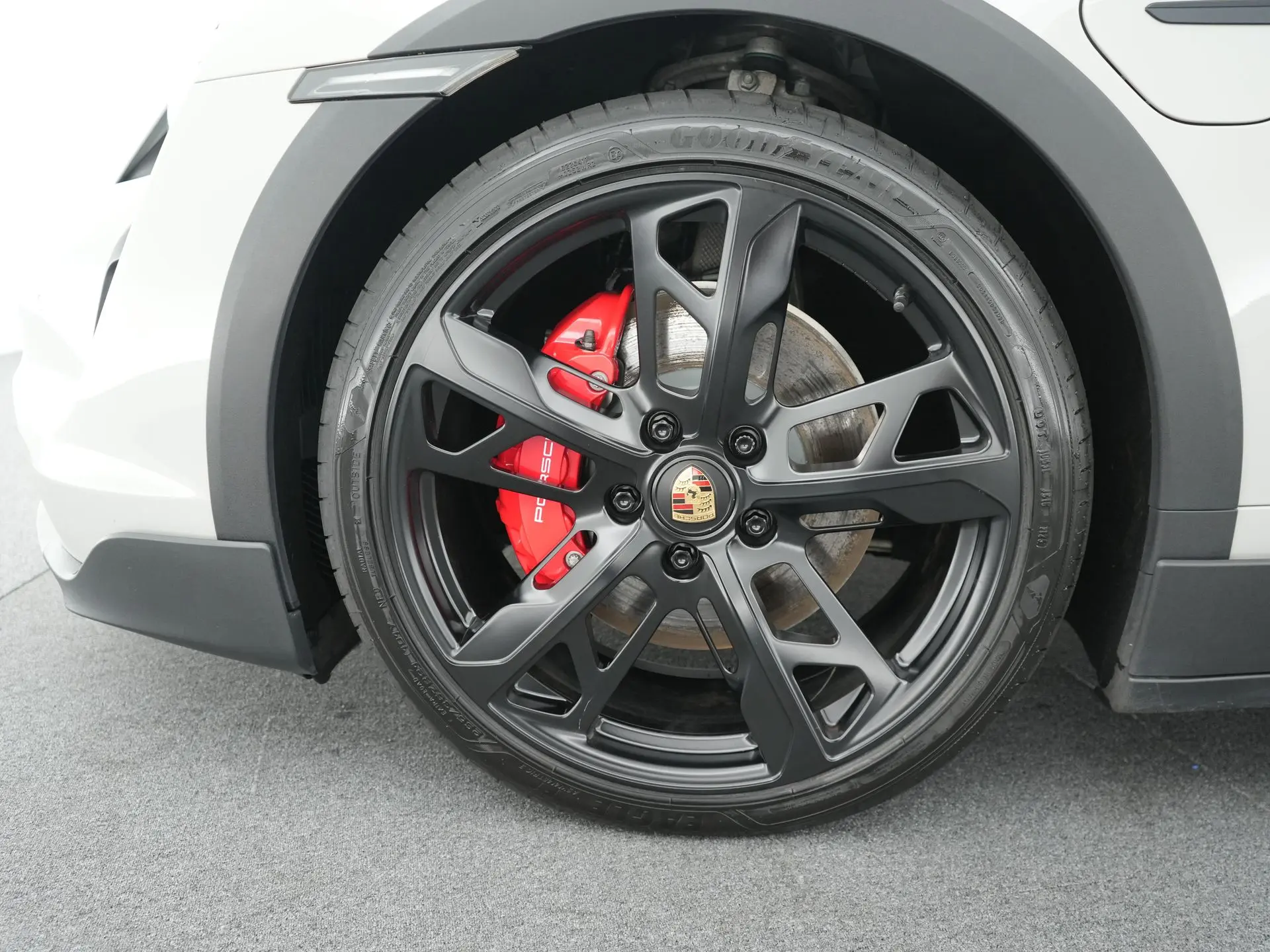 Taycan 4S Cross Turismo