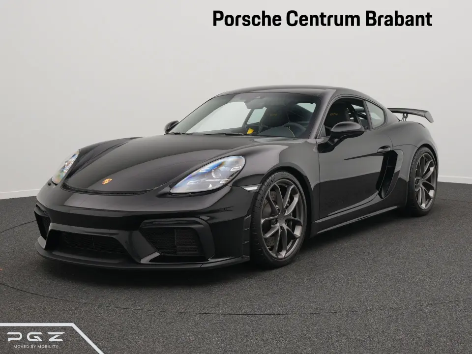 Porsche 718 Cayman GT4