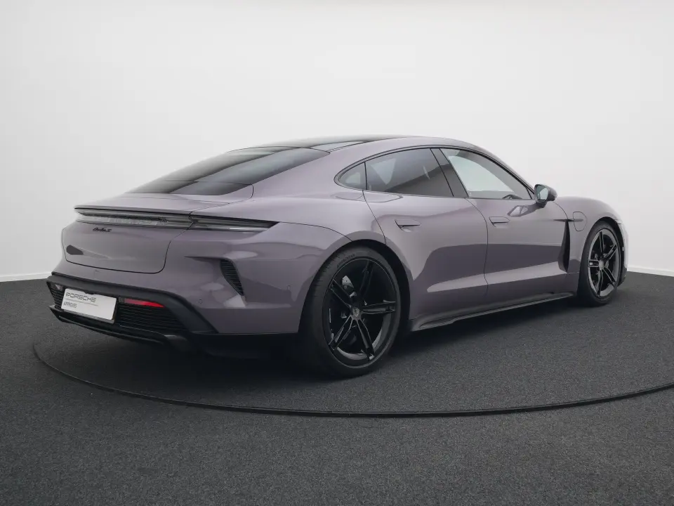 Porsche Taycan Turbo S