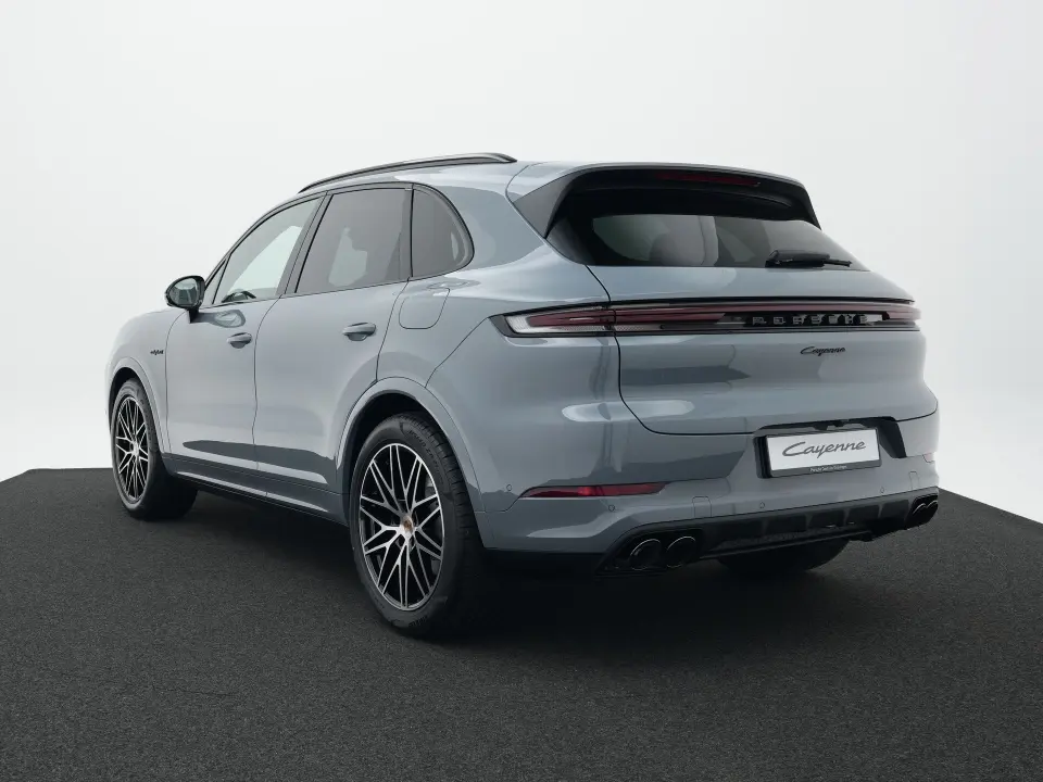 Porsche Cayenne E-Hybrid Black Edition
