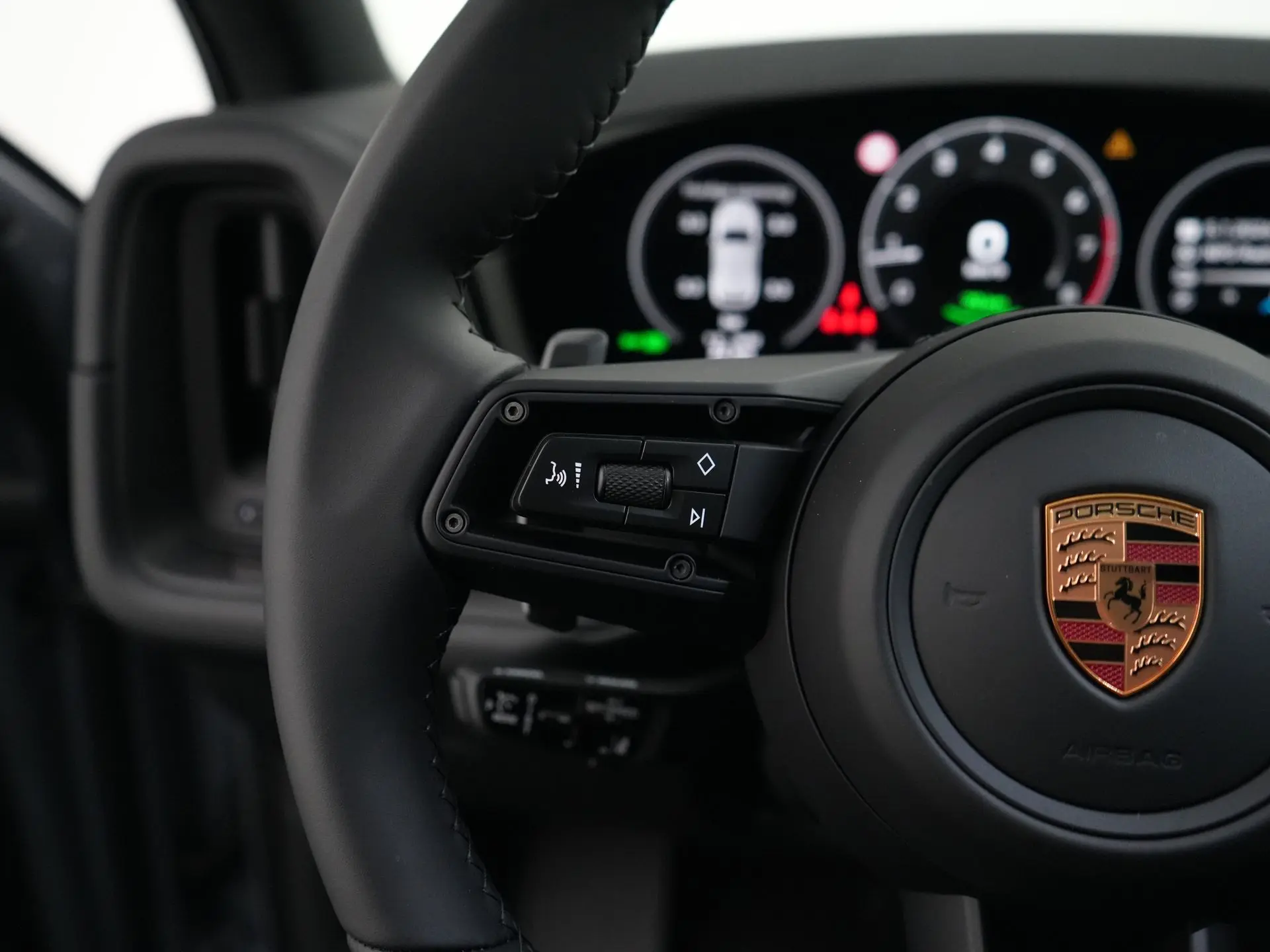 Cayenne E-Hybrid Black Edition