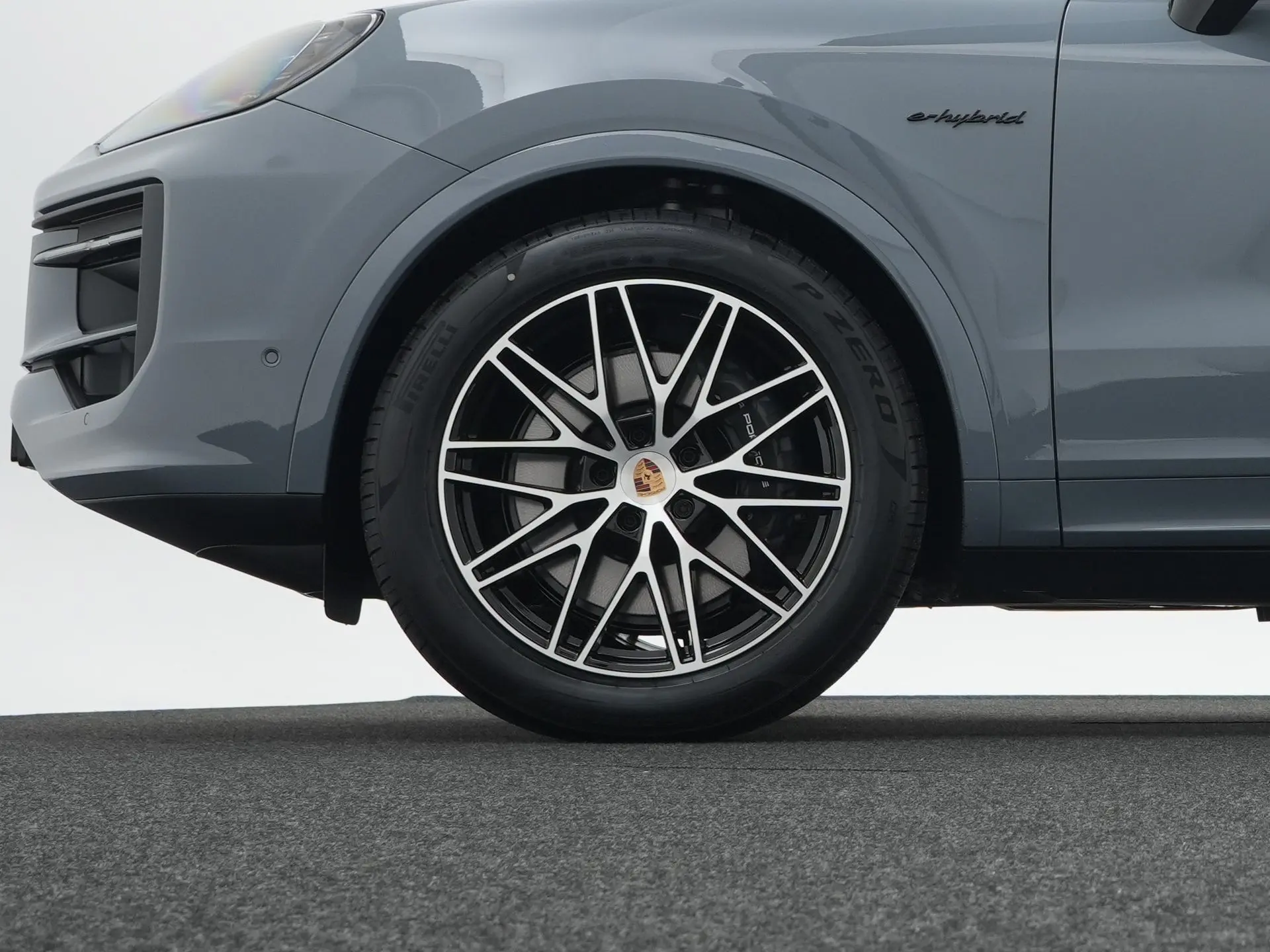 Cayenne E-Hybrid Black Edition