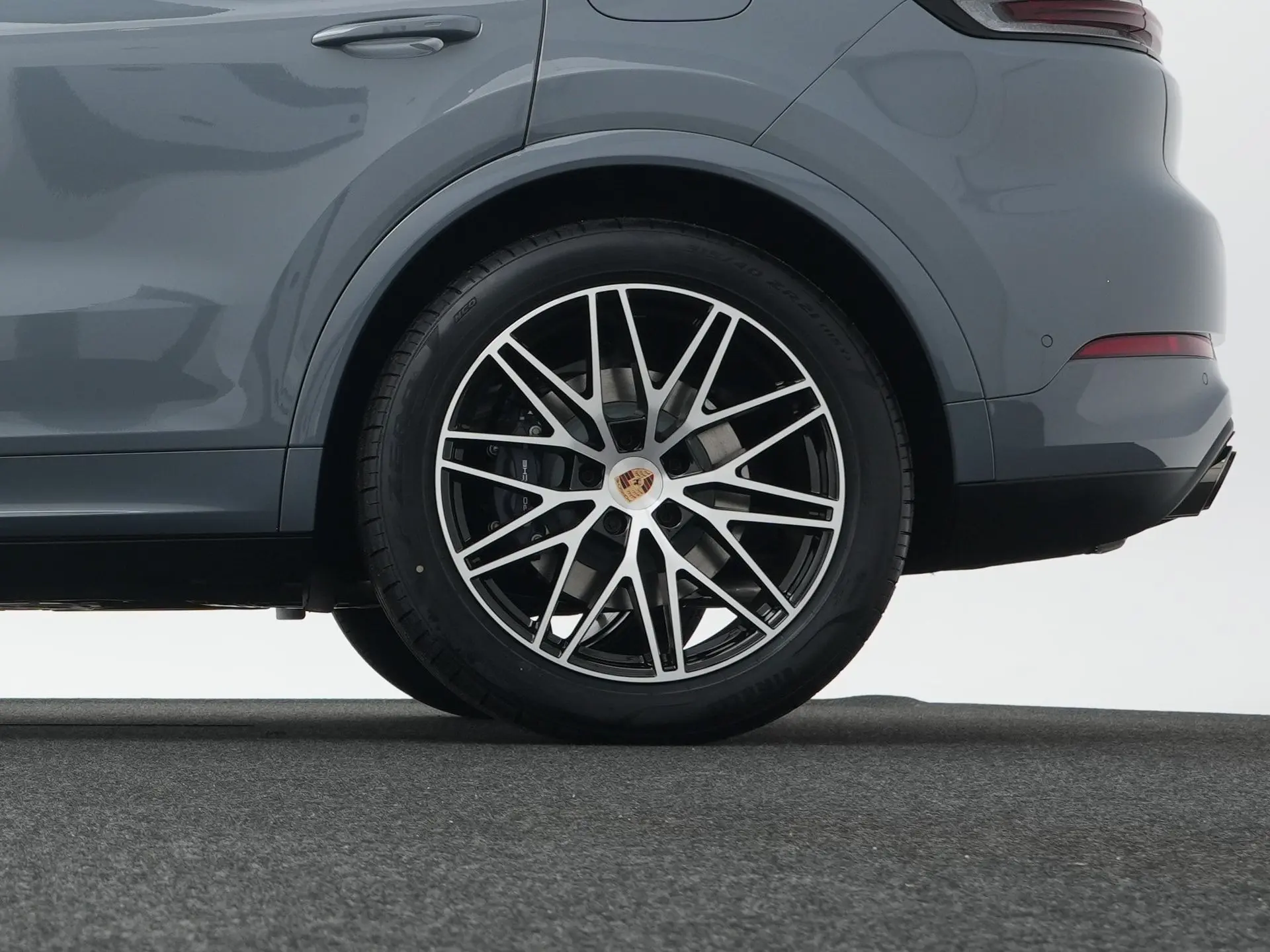 Cayenne E-Hybrid Black Edition